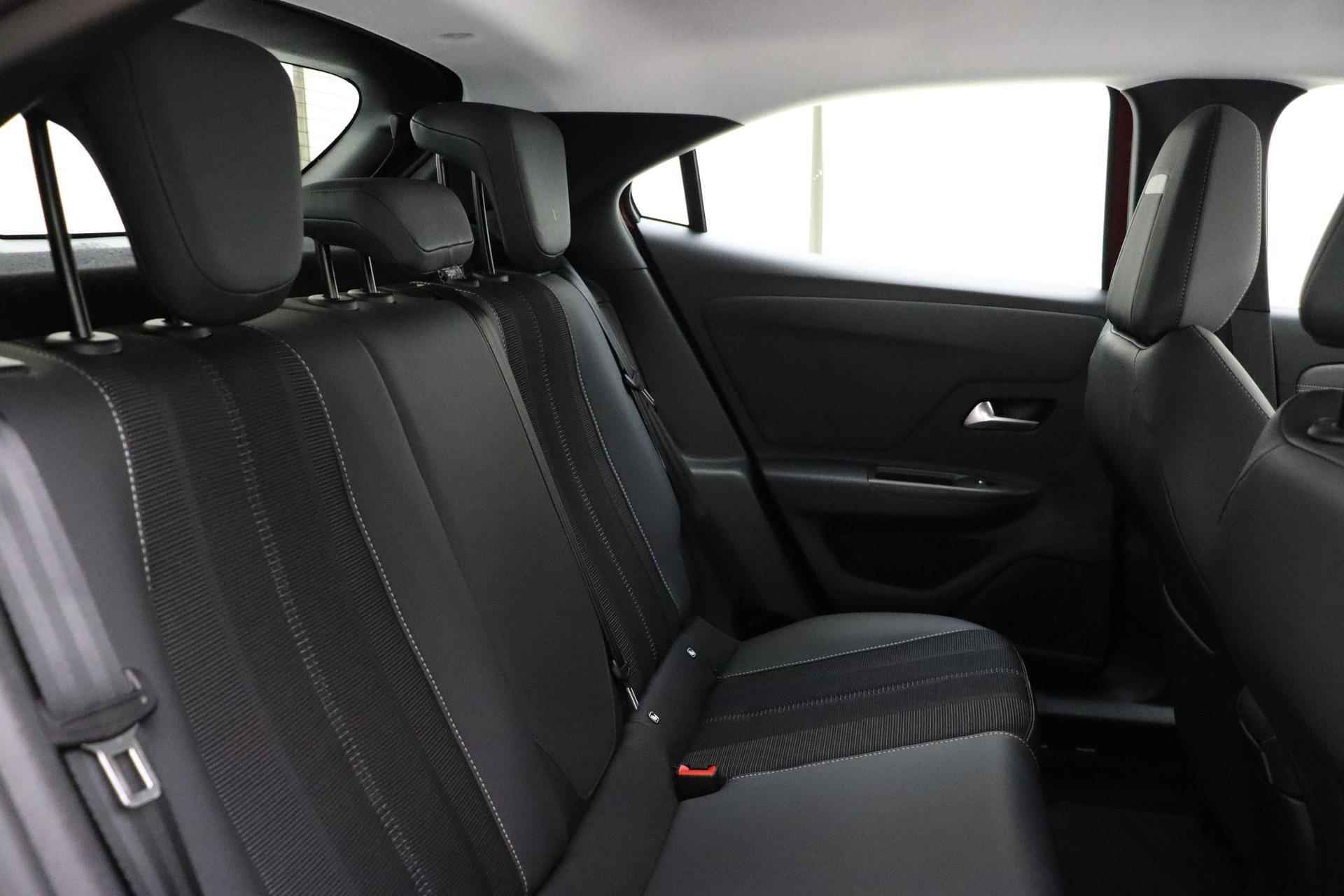 Opel Mokka 1.2 Elegance | Navigatie | Climate control | Camera | Keyless | Stuurverwarming | Cruise control | Lichtmetalen velgen - 16/29