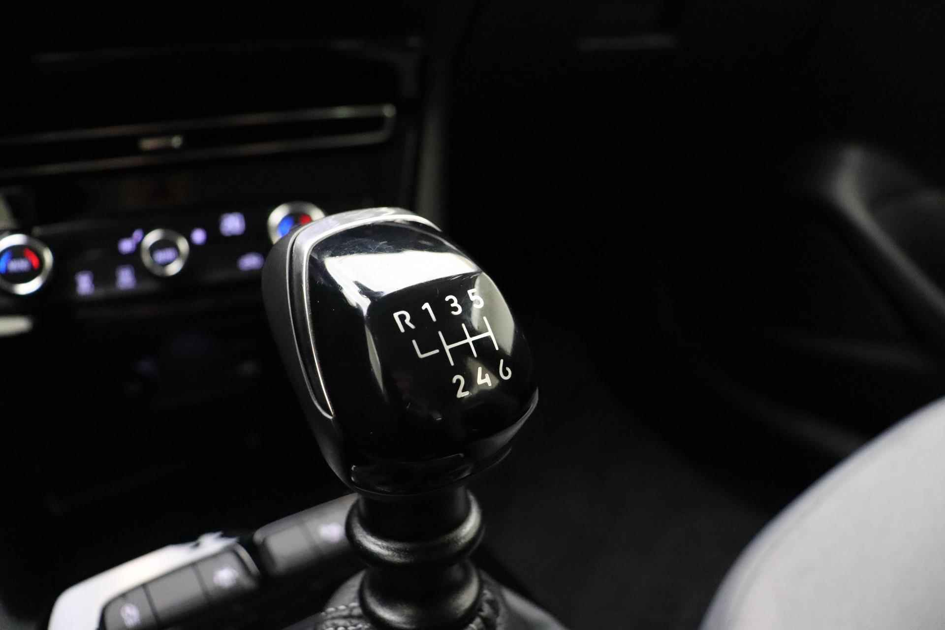 Opel Mokka 1.2 Elegance | Navigatie | Climate control | Camera | Keyless | Stuurverwarming | Cruise control | Lichtmetalen velgen - 25/29