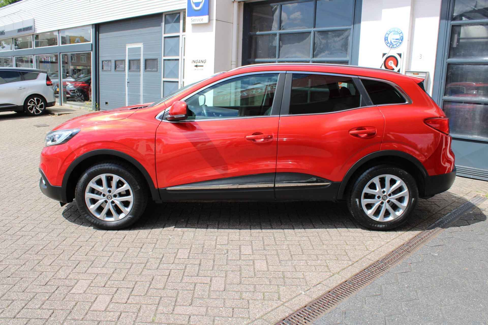 Renault Kadjar TCe 130 Intens Panoramadak | Parksensors Achter | weinig kms | - 4/33