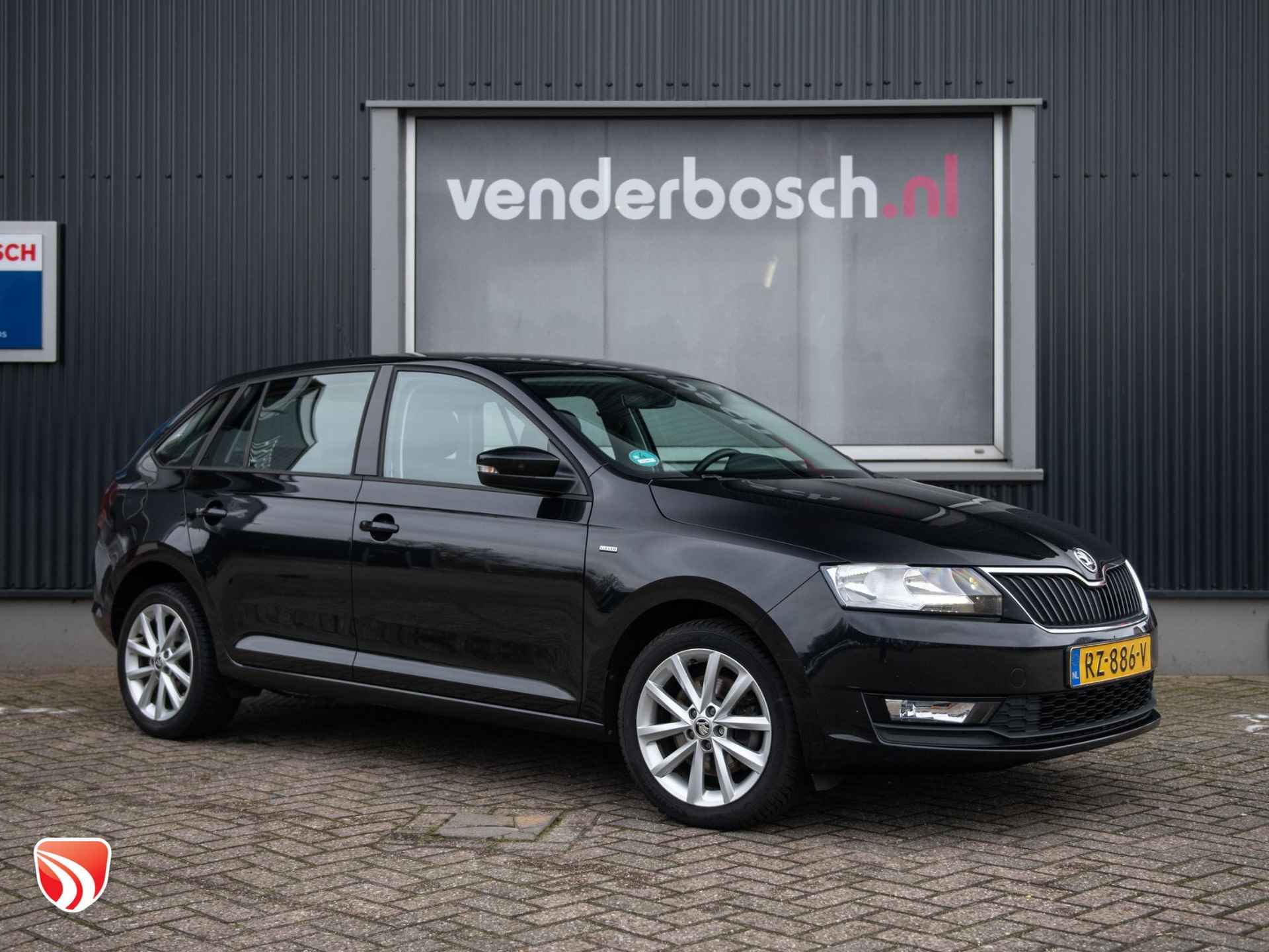 Skoda Rapid Spaceback 1.0 TSI Greentech Clever 110pk | Apple CarPlay | Stoelverwarming - 17/37