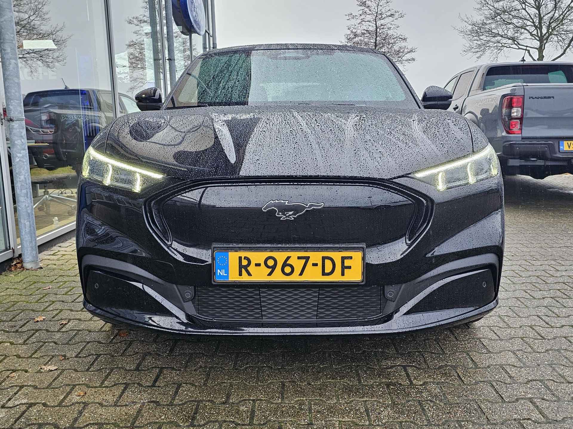 Ford Mustang Mach-E Extended AWD 98 kWh | GT velgen | Dodehoekdetectie | Adaptive cruise | Lane assist | Full led | Lederen bekleding | Camera | BTW verrekenbaar etc. - 8/36