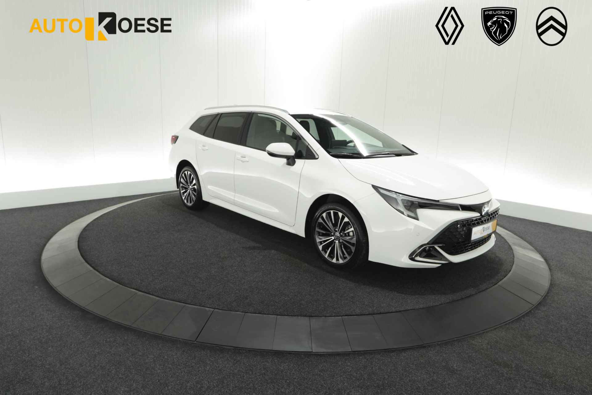 Toyota Corolla Touring Sports Hybrid 140 Dynamic | Camera | Adaptieve Cruise Control | Apple Carplay | Navigatie - 1/77