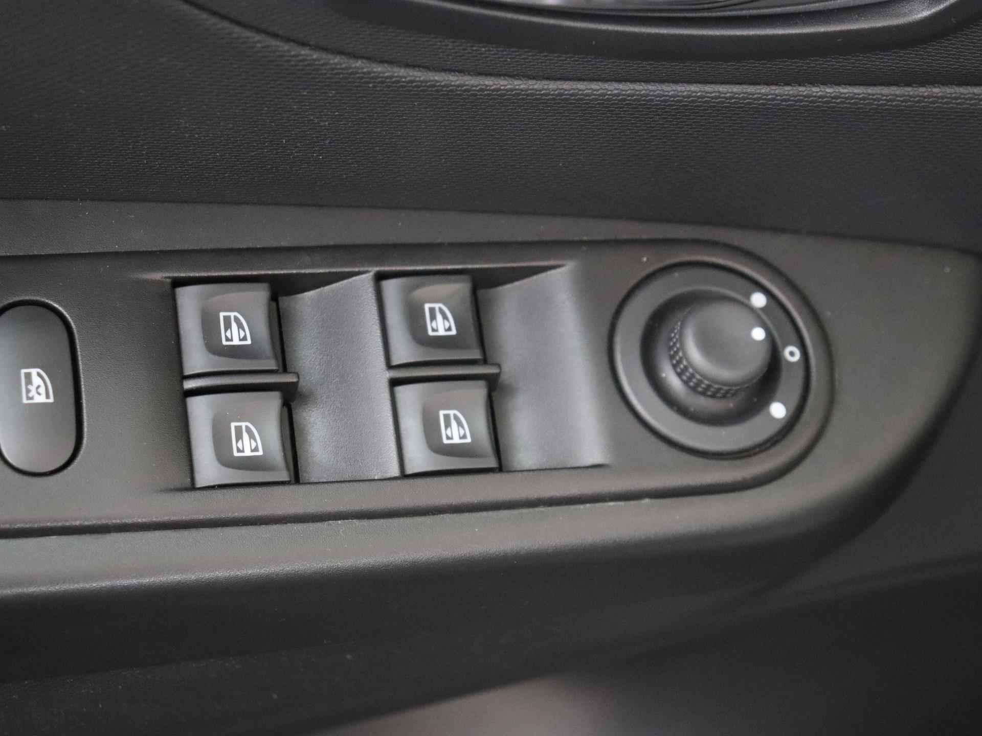 Renault Captur 0.9 - 90PK TCe Expression | Airco | Trekhaak | Cruise Control | Electrische Ramen | 16 inch Velgen | Centrale deurvergrendeling | Bluetooth Audio/Telefoon | - 22/25