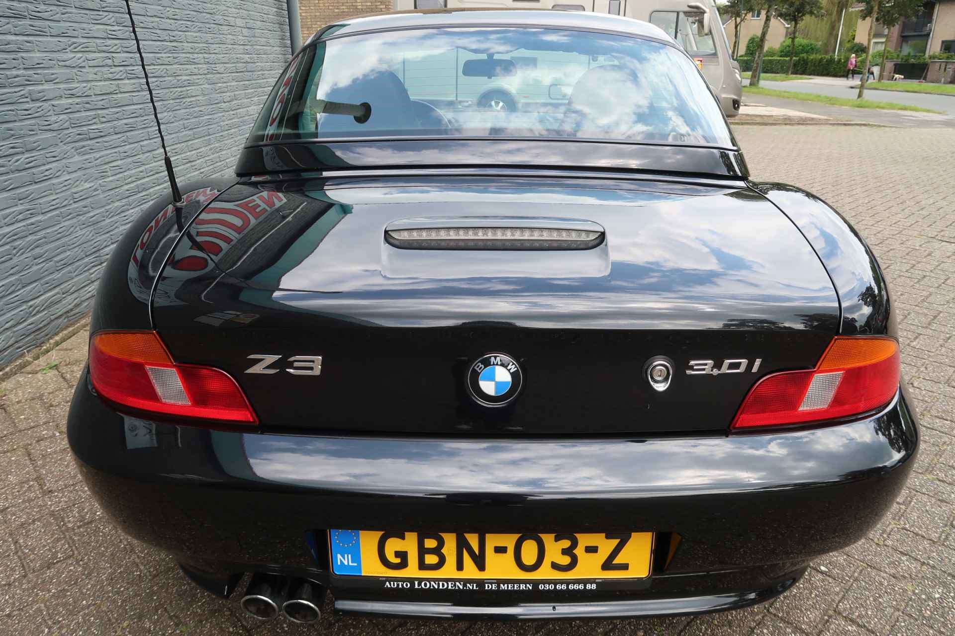 BMW Z3 Roadster 3.0i Altijd binnen gestaan in garage Tenerife originele km stand  Eerste eigenaar onderhouds historie met rekeningen aanwezig - 10/42