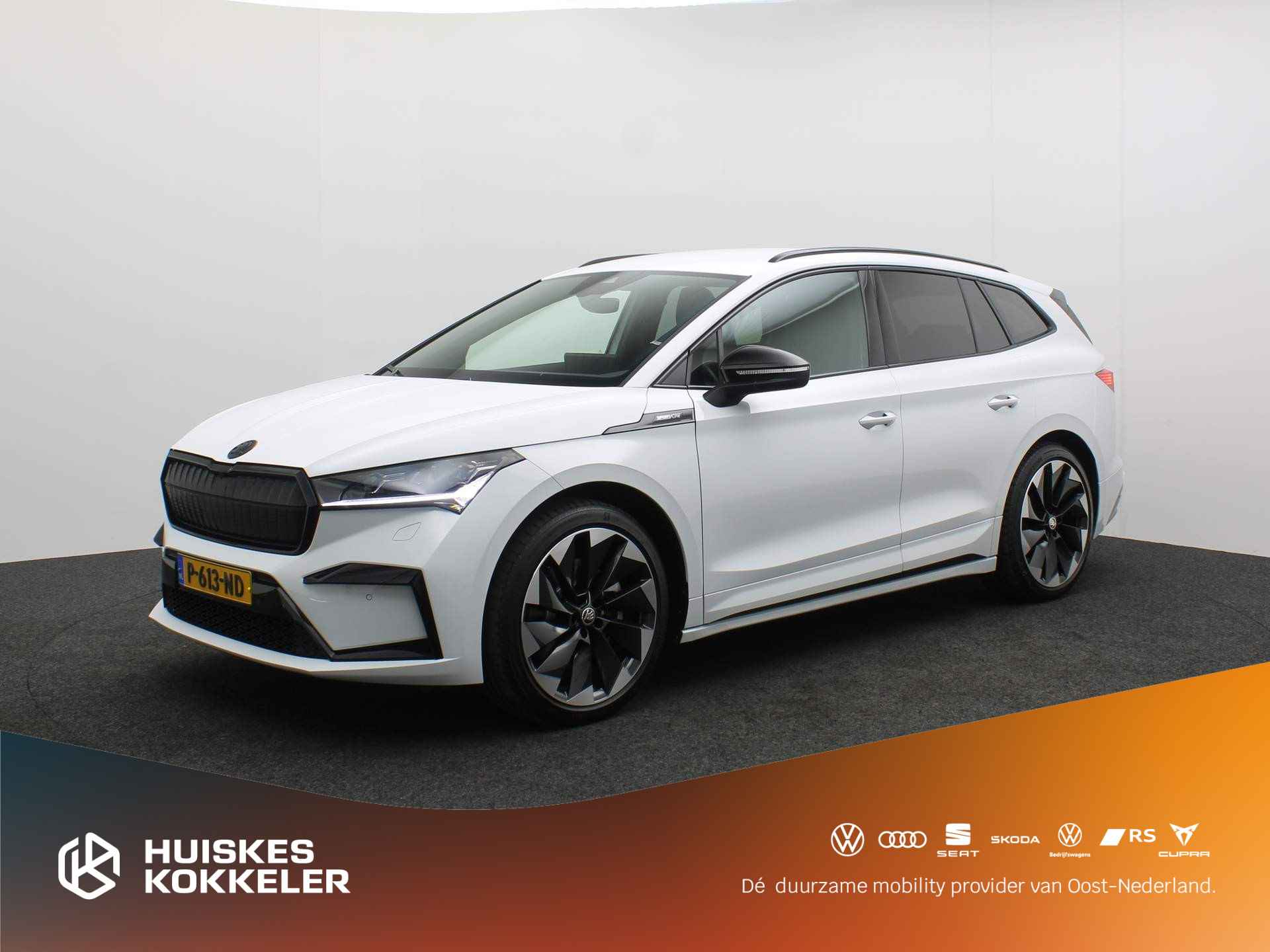 Škoda Enyaq iV 80 Sportline 204pk Automaat Achteruitrijcamera, Navigatie, Adaptive cruise control, LED matrix koplampen, Stuurwiel verwarmd, Airco, DAB, Parkeersensoren, Stoelverwarming - 1/59