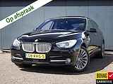 BMW 5 Serie Gran Turismo 550XI, High Executive (408 PK) Keurig-Onderh, 12-Mnd-Bovag, NL-Auto, Panoramadak, Leer, Keyless-Entry, Panoramisch-Schuifkanteldak,, Head-Up, Adaptieve-Cruisecontrol, Rondom-Camera, Privacy-Glas