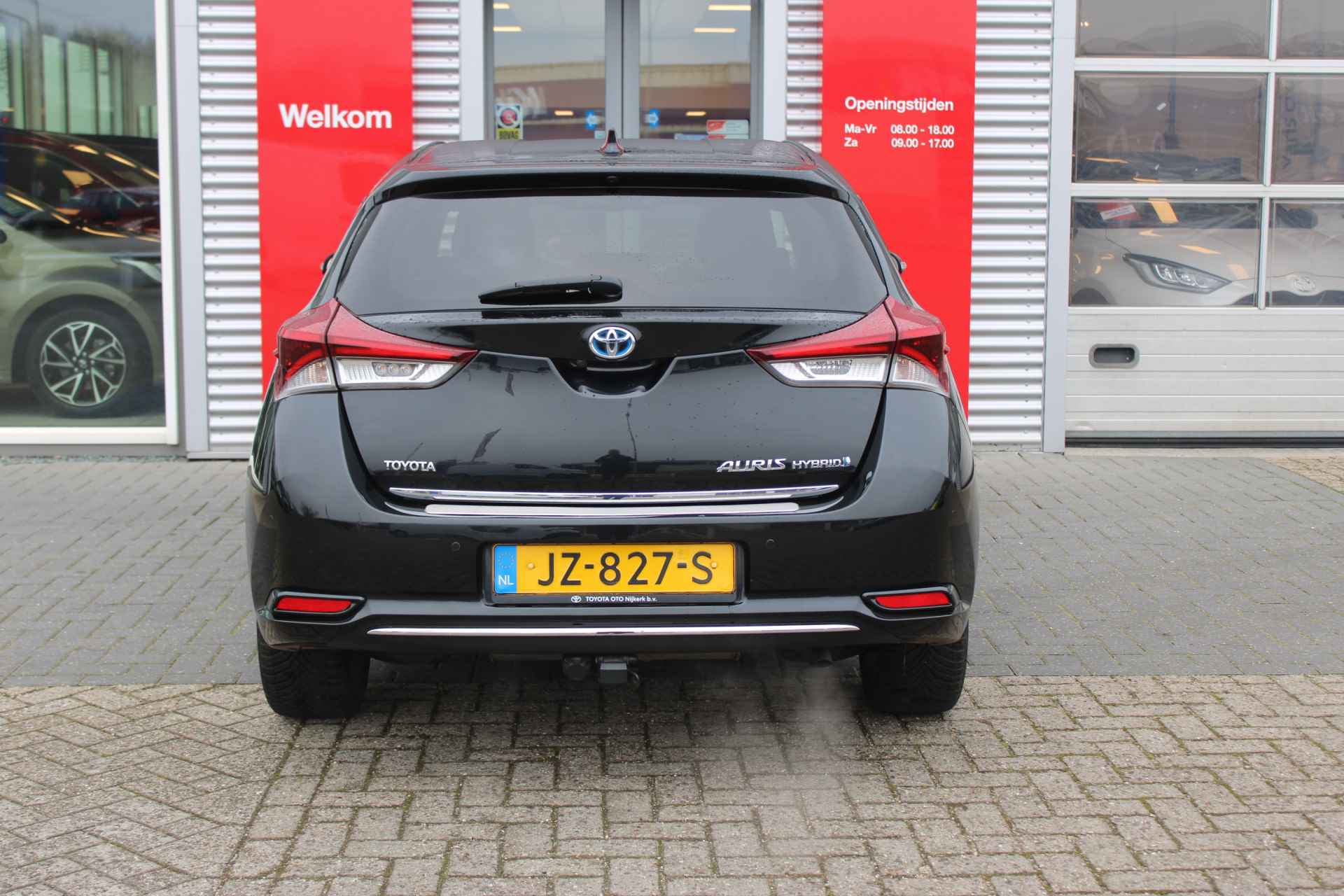 Toyota Auris 1.8 Hybrid Executive met trekhaak - 9/48