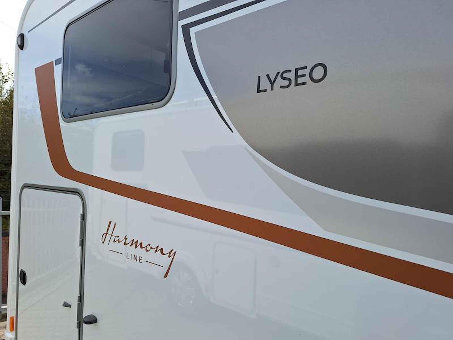 Bürstner Lyseo Harmony Line 690 G - Aparte bedden - 19/21