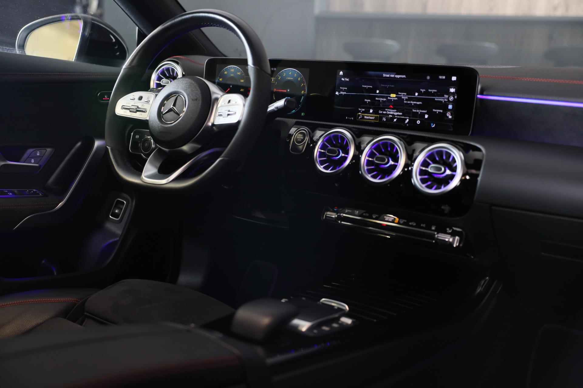 Mercedes-Benz CLA-klasse 250 e AMG Line / AUT / Digital Cockpit / Cruise Control / Sfeerverlichting / 360 Camera / Open Panoramada - 7/48