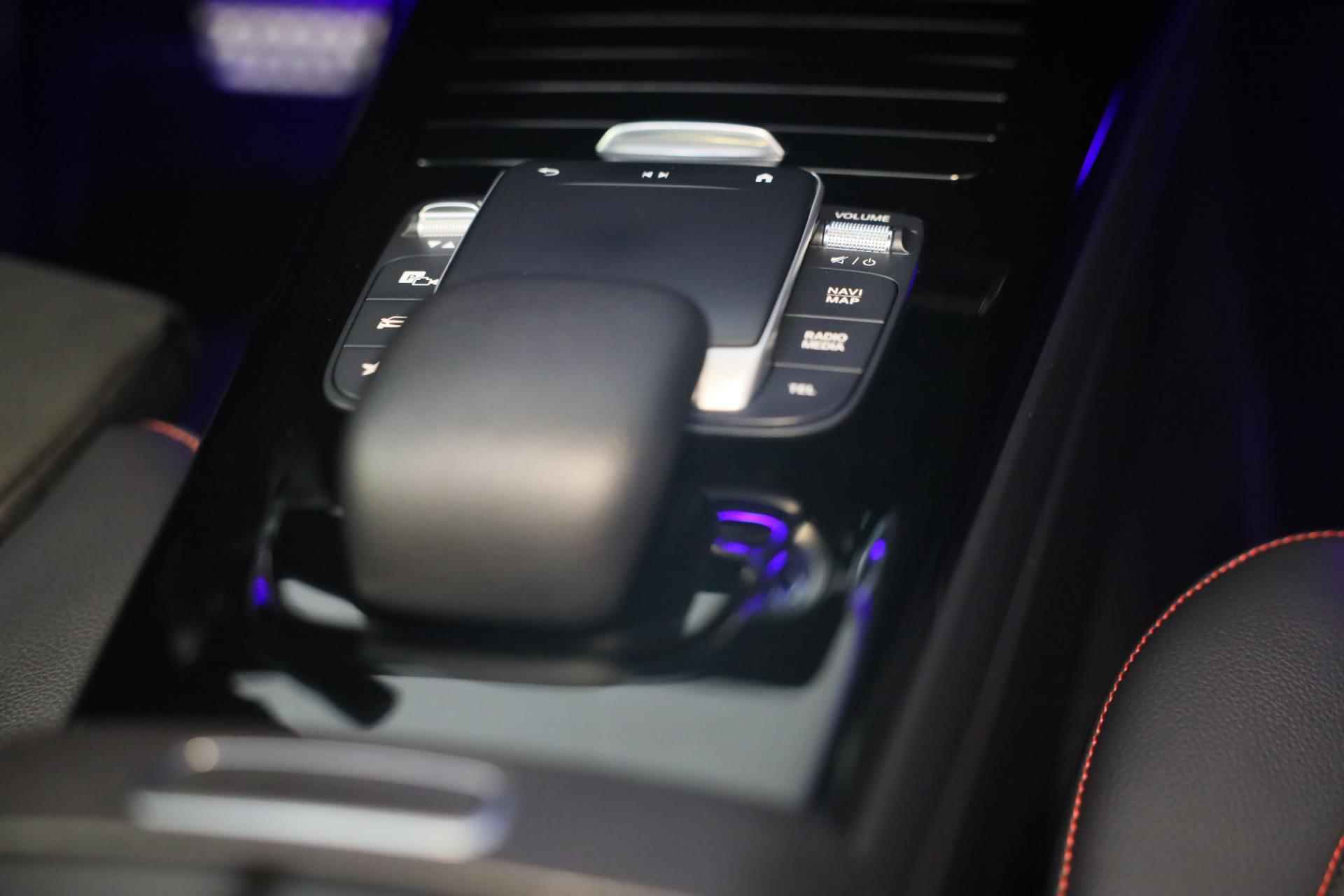 Mercedes-Benz CLA-klasse 250 e AMG Line / AUT / Digital Cockpit / Cruise Control / Sfeerverlichting / 360 Camera / Open Panoramada - 19/48