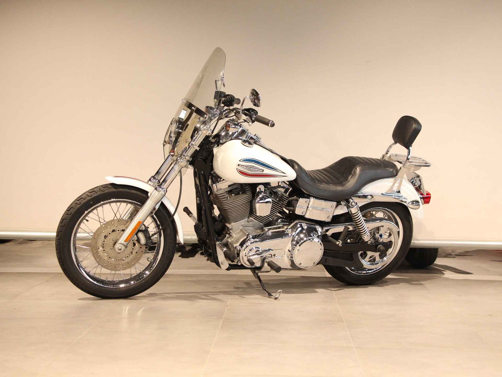 Harley-Davidson FXD Dyna Super Glide - 4/18