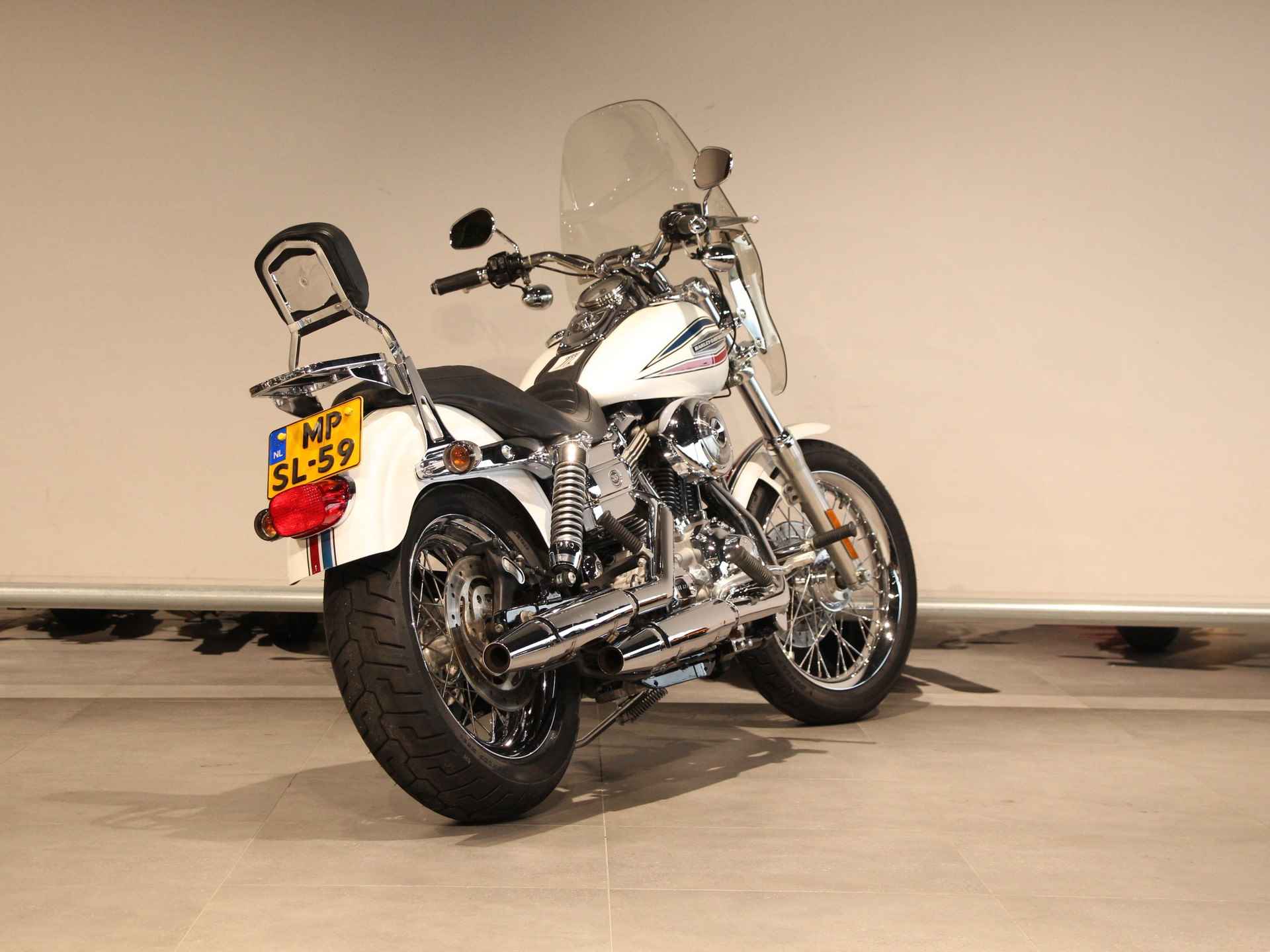 Harley-Davidson FXD Dyna Super Glide - 8/18