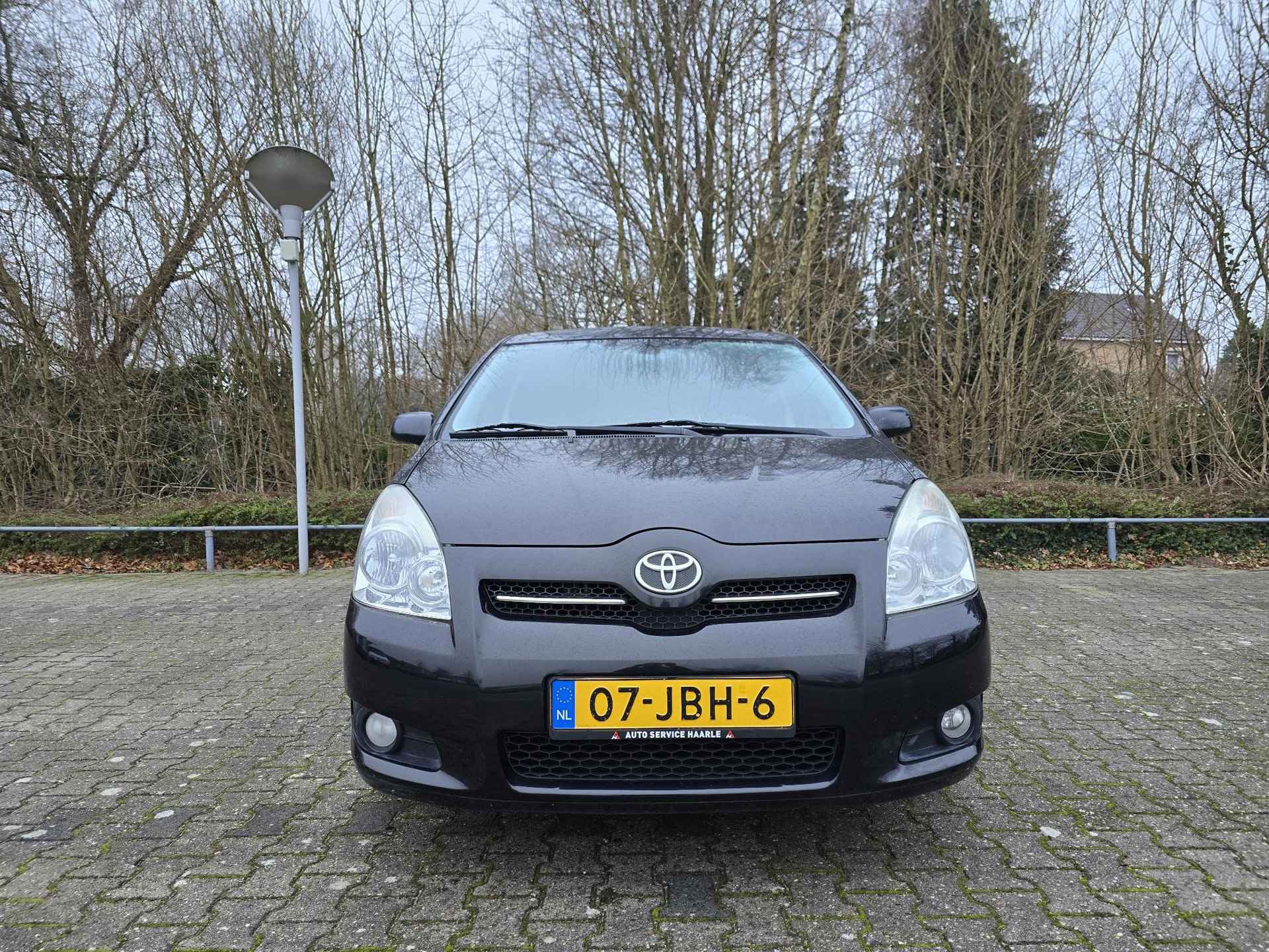 Toyota Verso 1.8 VVT-i Luna - 9/30