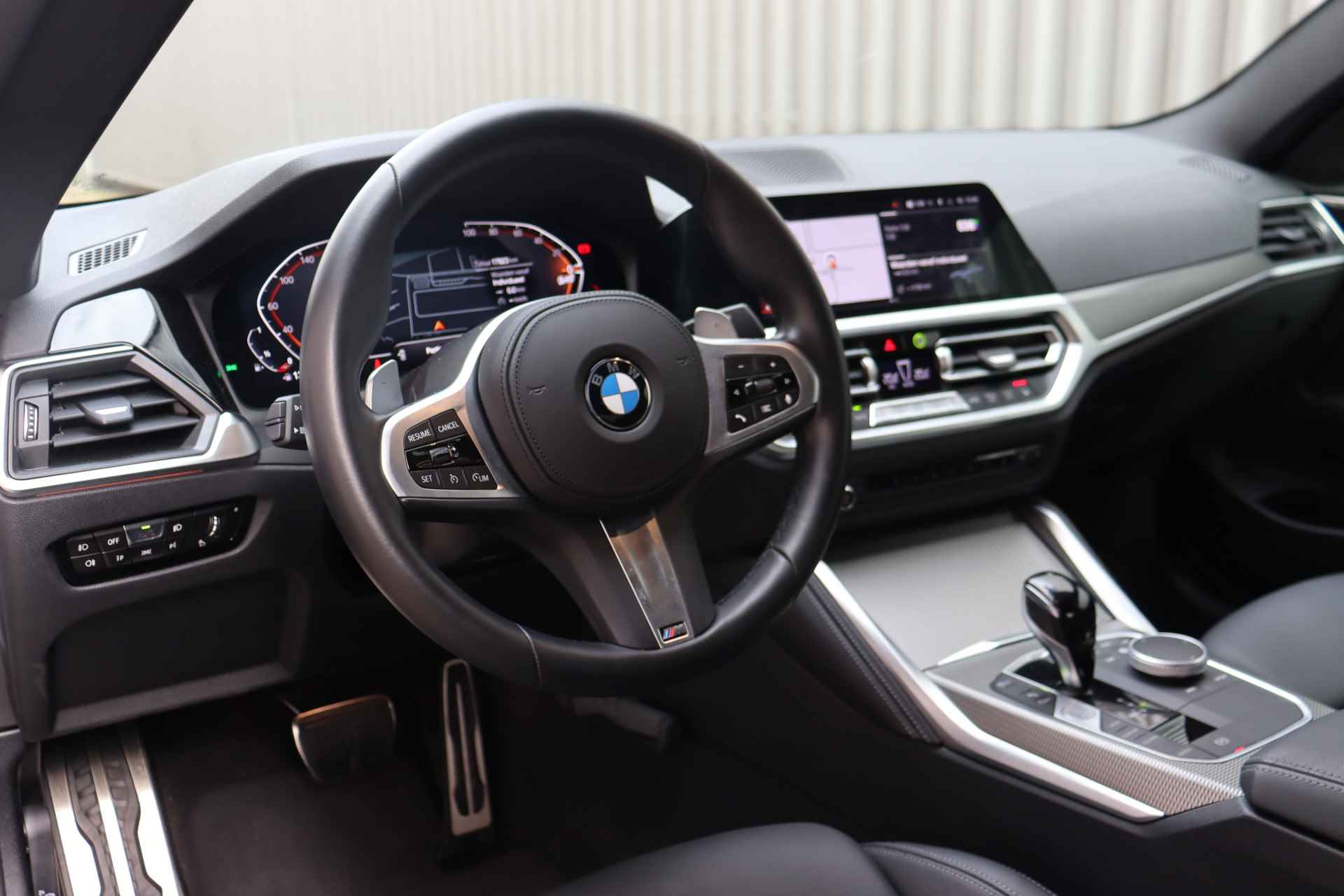 BMW 4 Serie Coupé 430i High Executive M Sport Automaat / LED / Parking Assistant / M Sportonderstel / Live Cockpit Professional / Stoelverwarming - 15/32