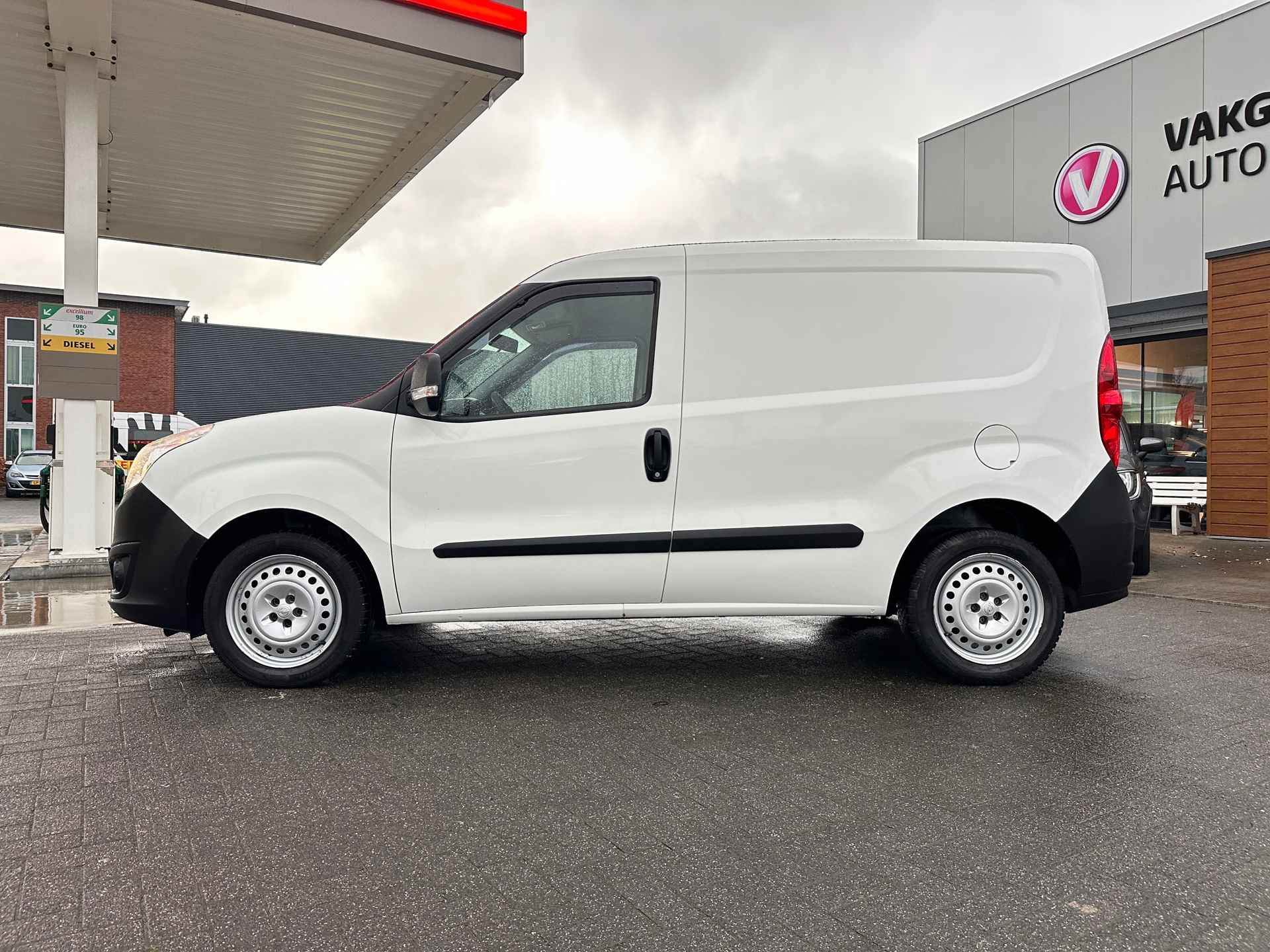 Opel Combo 1.4 L1H1 ecoFLEX Selection|BENZINE|Trekhaak|Airco|Elektrische Ramen - 3/18