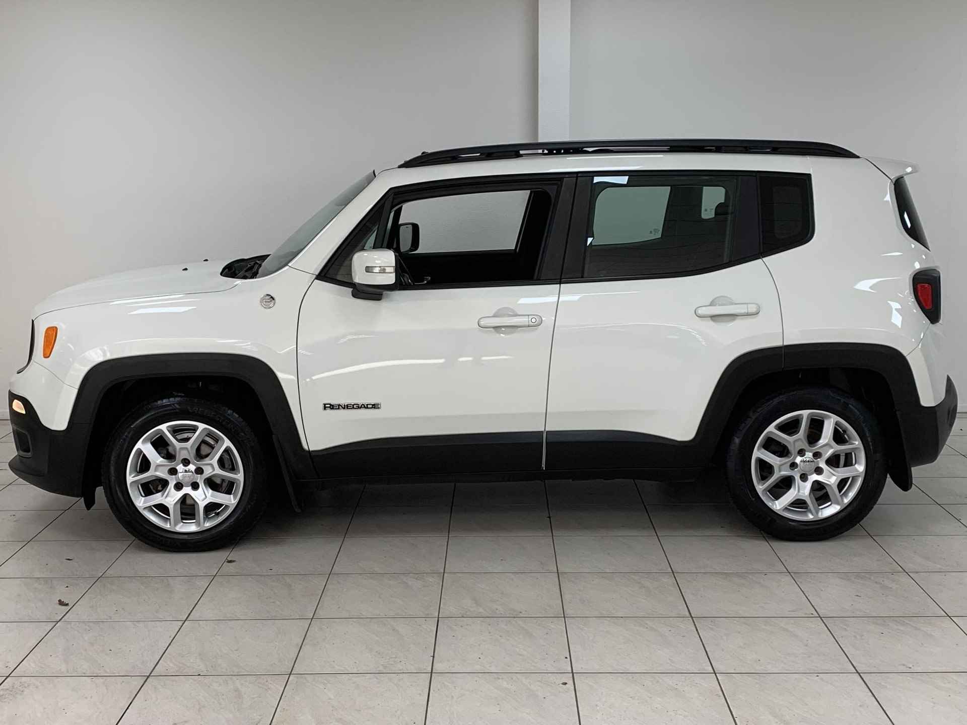 Jeep Renegade 1.4 MultiAir 140 Limited | Panoramadak | Trekhaak - 12/21