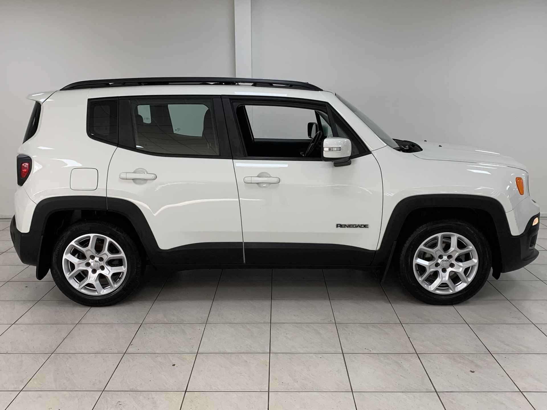 Jeep Renegade 1.4 MultiAir 140 Limited | Panoramadak | Trekhaak - 13/21