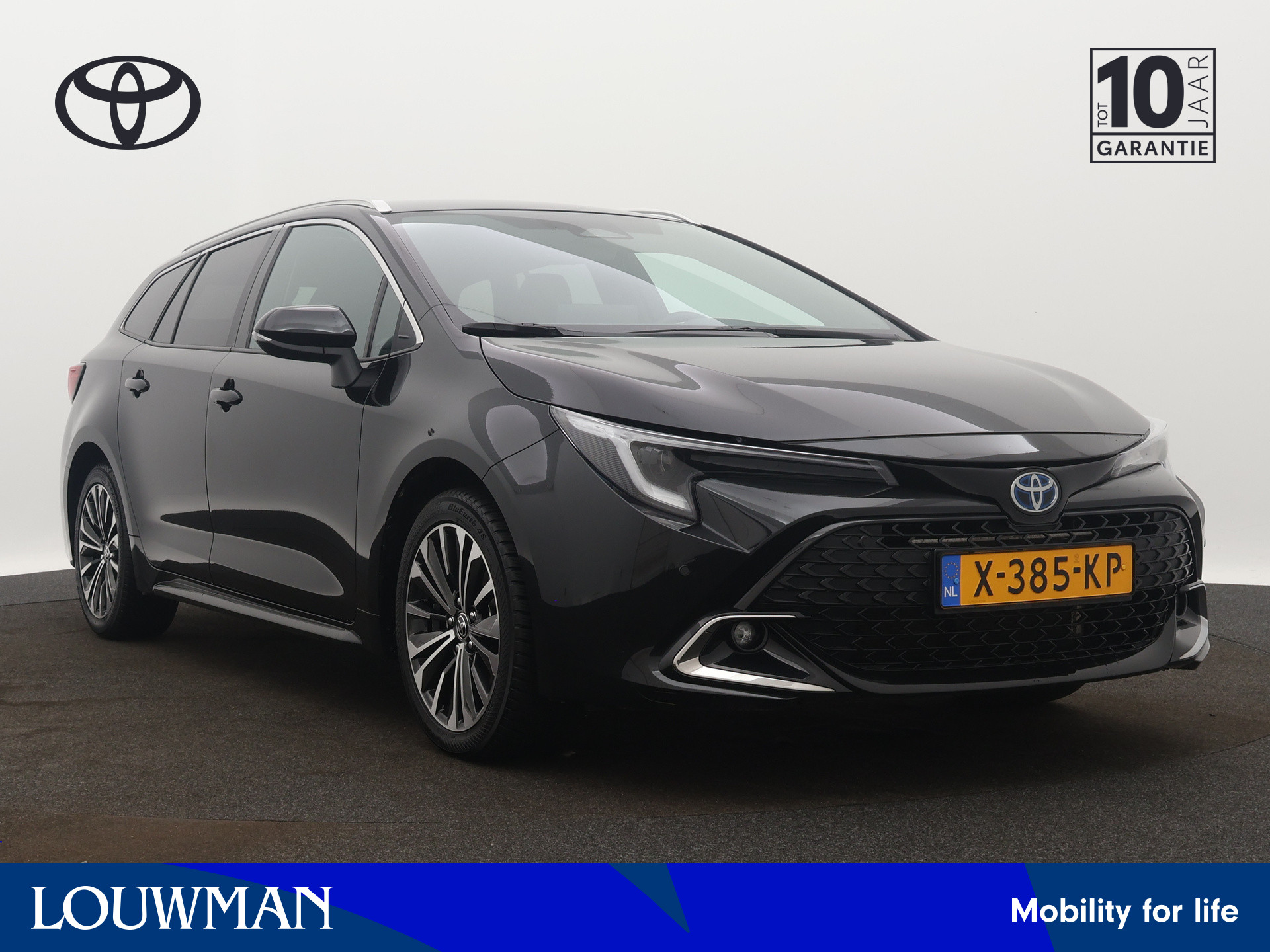 Toyota Corolla Touring Sports 1.8 Hybrid First Edition | Parkeersensoren | Camera | Stoelverwarming | Draadloze telefoonlader | Cruise Control Adaptief | LM velgen |