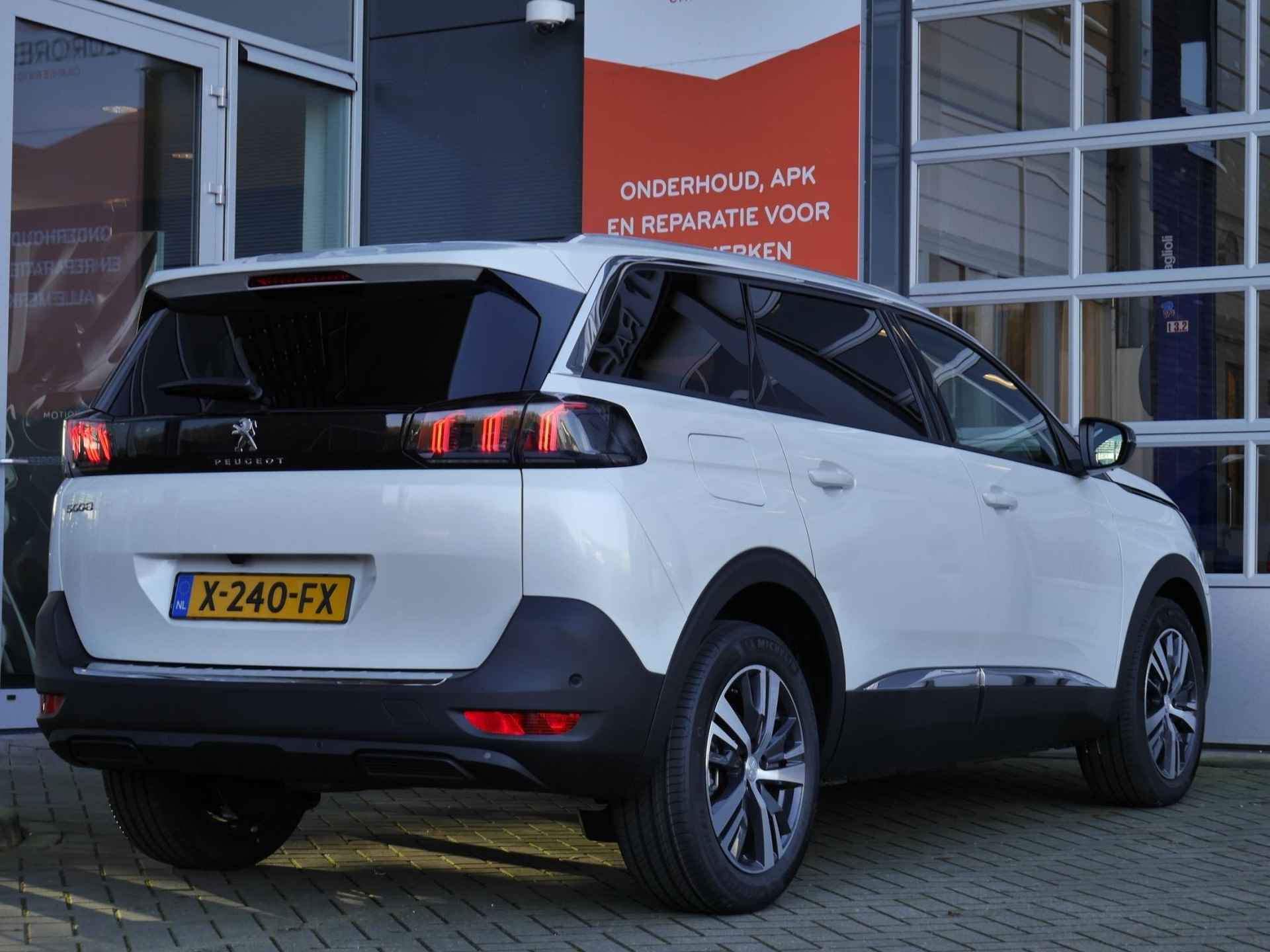 Peugeot 5008 1.2 Hybrid Allure Pack Business | Nieuwe auto | 7 zits | Stoelverwarming | Keyless entry en start | Draadloze telefoonlader | Parkeersensoren voor en achter | Camera | Lichtmetalen velgen | - 5/56