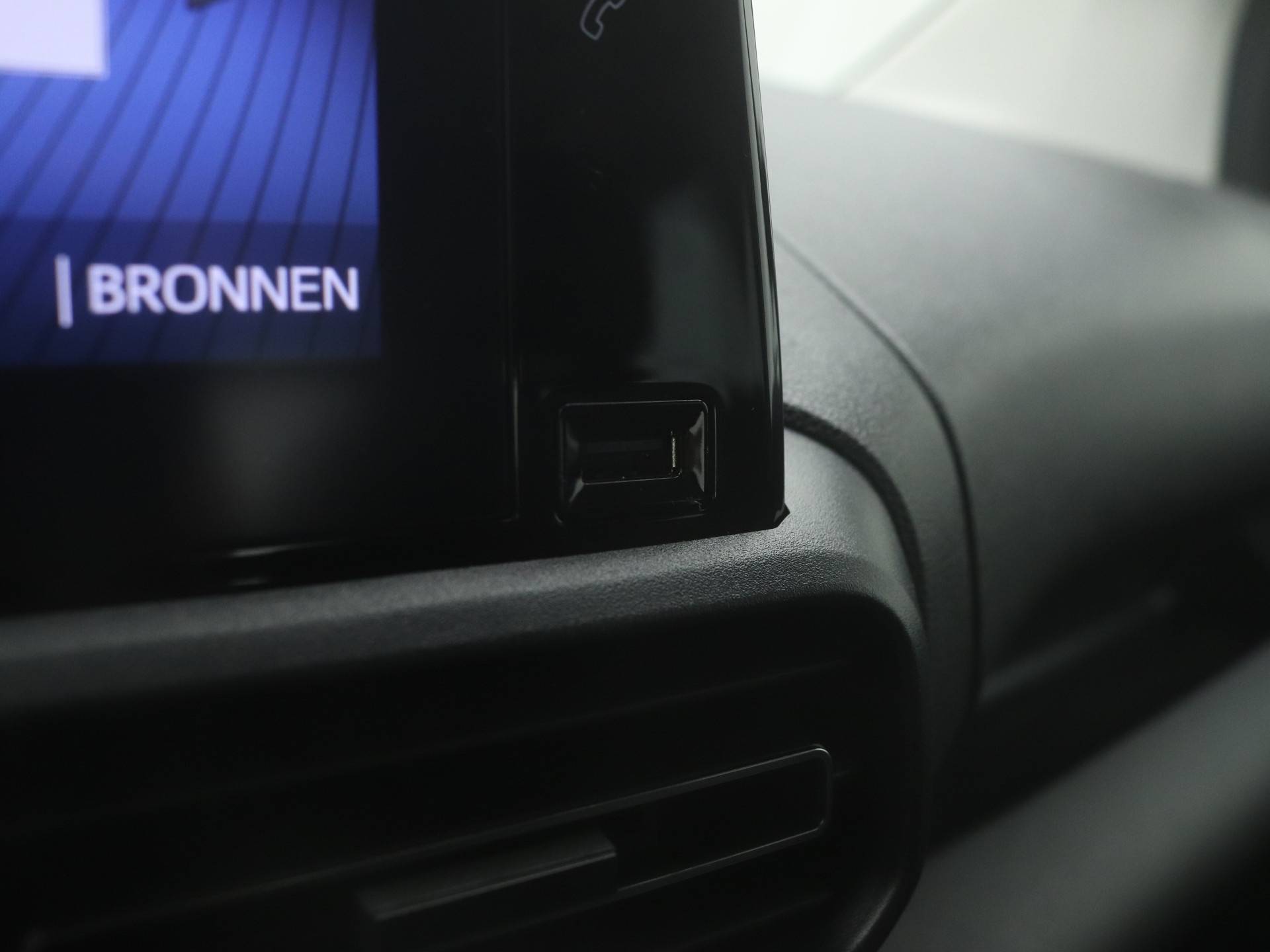 Toyota PROACE CITY Verso Electric 50kWh Live *Demo* | Navigatie | Cruise Control | Apple Carplay-Android Auto | - 38/39