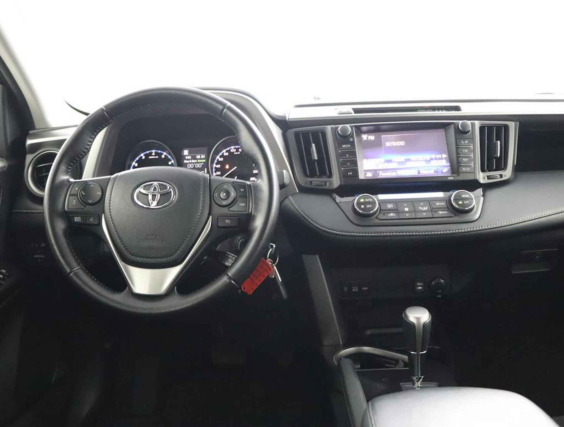 Toyota RAV4 2.0 VVT-i AWD Dynamic | 1500 kg. trekgewicht! | Achteruitrijcamera | Climate control | - 52/59