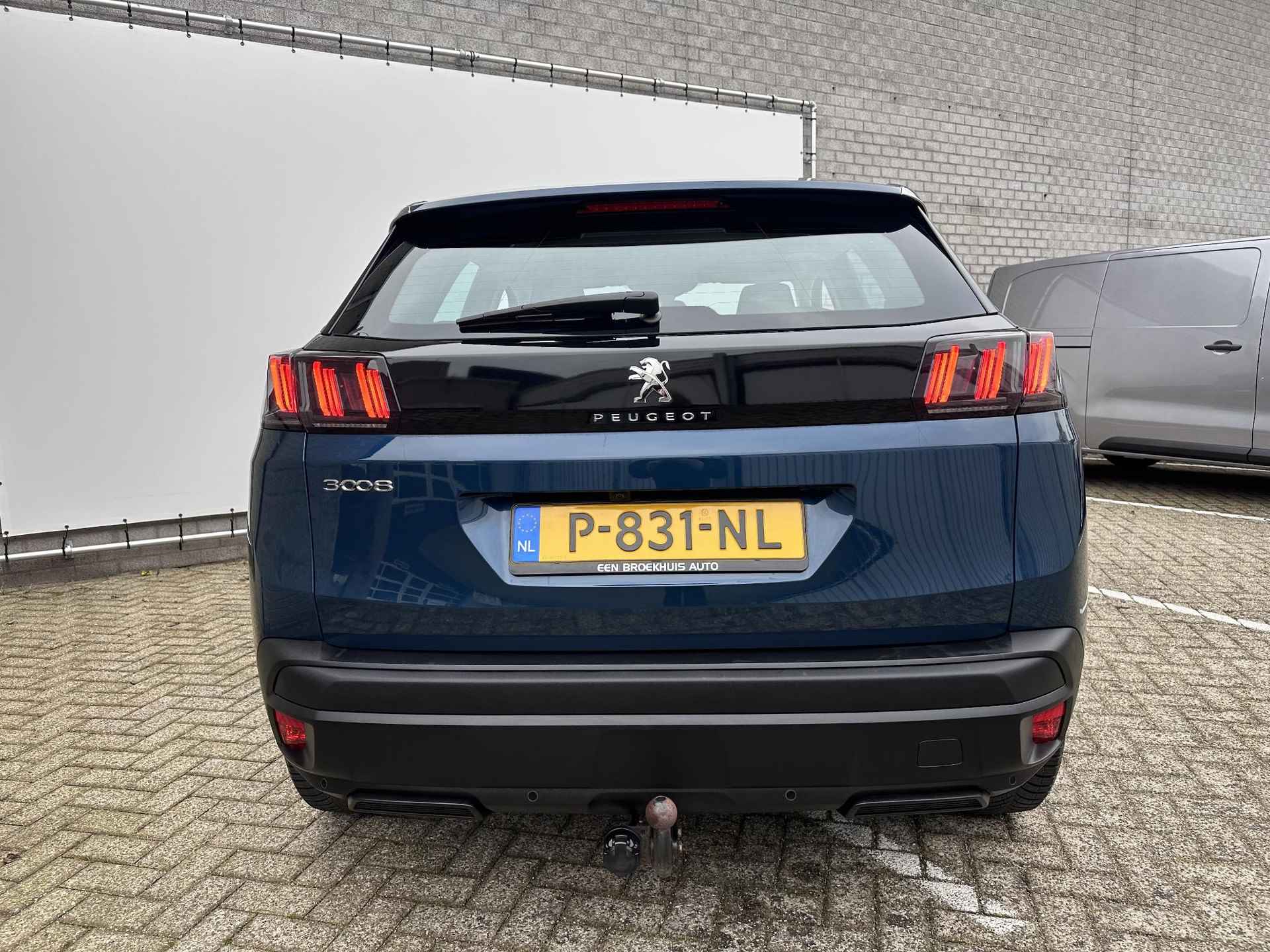 Peugeot 3008 1.2 PureTech Active Pack Business | Trekhaak | Navigatie | Camera - 11/30