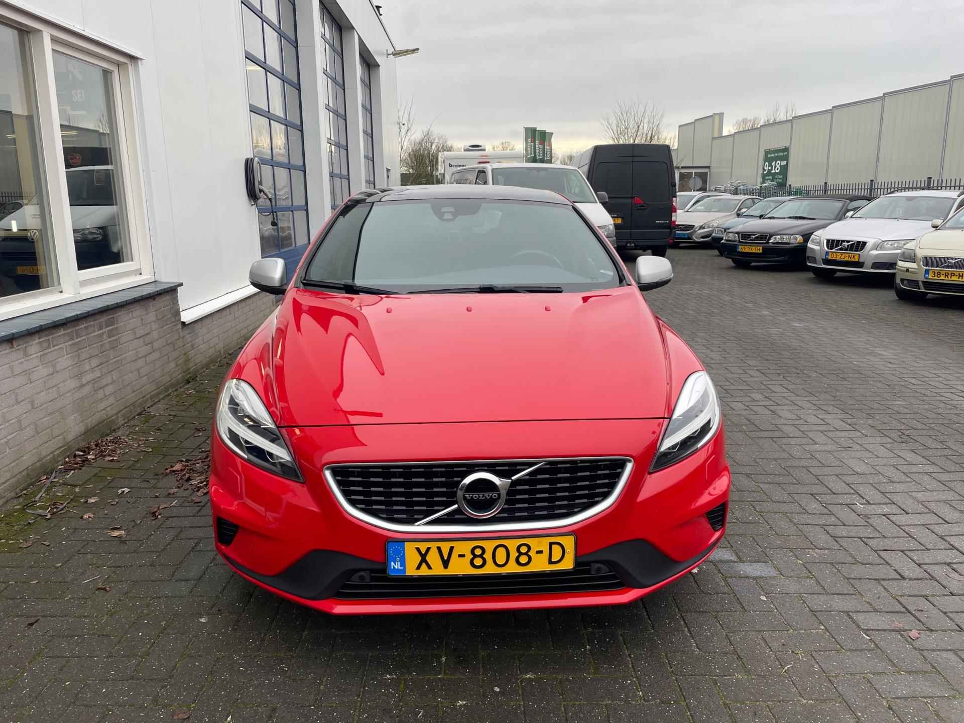 Volvo V40 1.5 T3 Polar+ Sport - 3/17