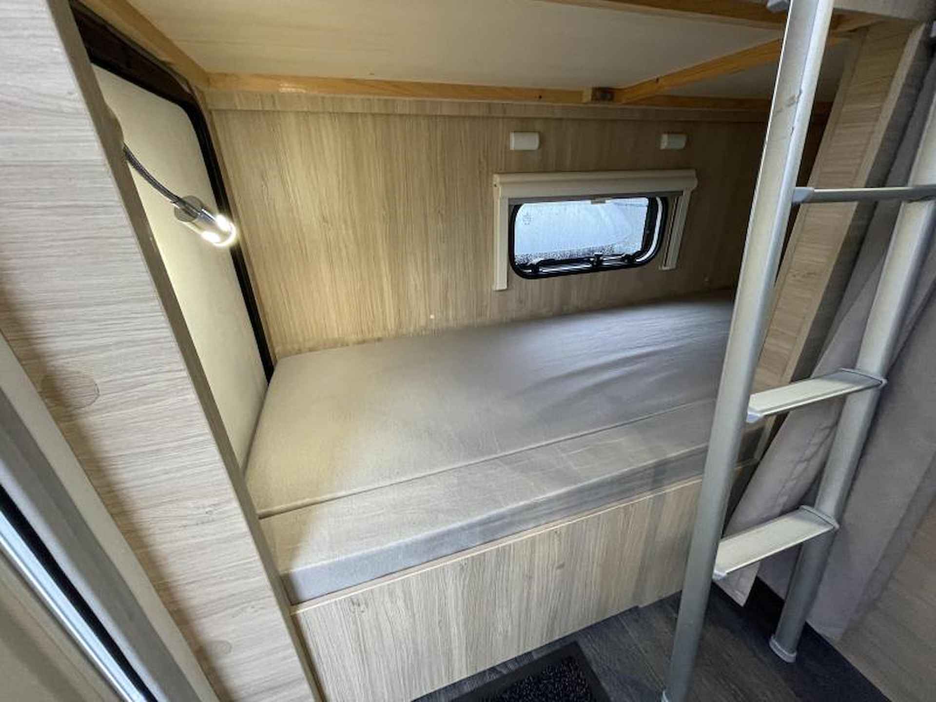 Caravelair Alba 426 Stapelbed | Voortent - 25/25