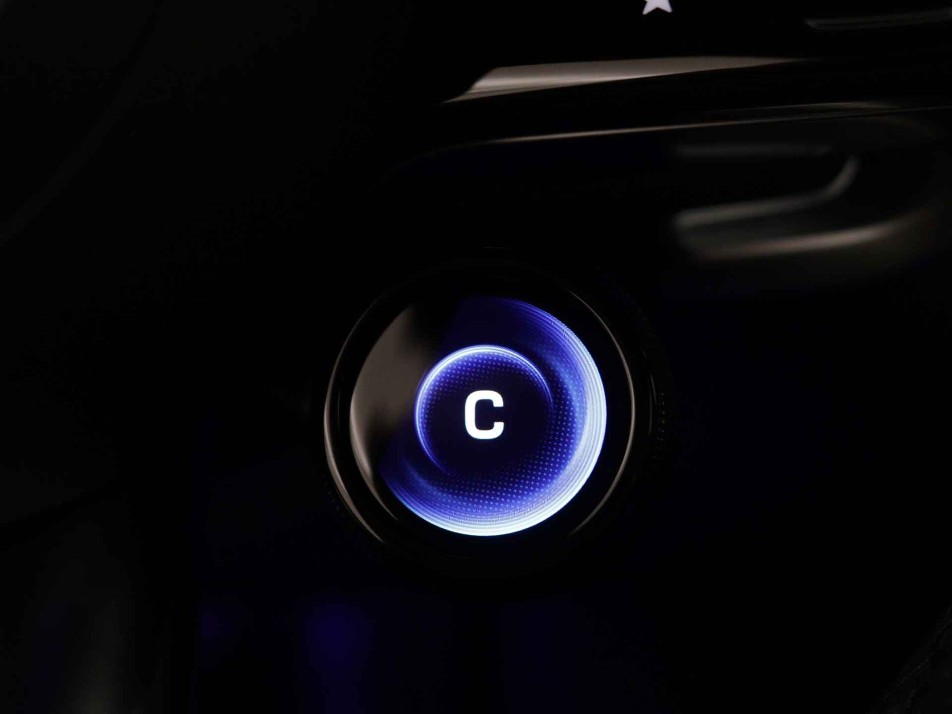Mercedes-Benz SL-Klasse 63 AMG 4MATIC+ | AMG track pace |  AMG Carbon | AMG Nightpakket II | ENERGIZING-pakket | Keramisch Composiet AMG Remsysteem | Burmester Surround Sound systeem | Rijassistentiepakket plus | Head-up display | - 5/48