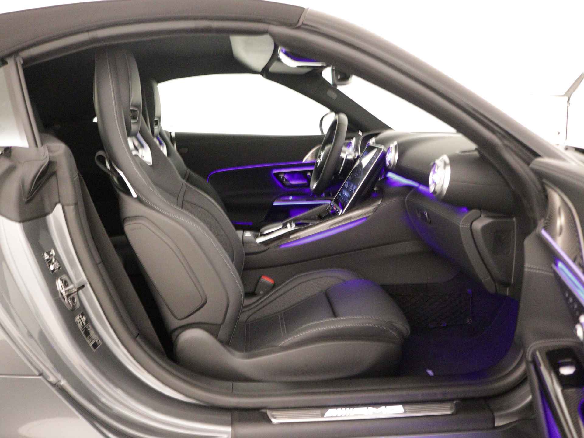 Mercedes-Benz SL-Klasse 63 AMG 4MATIC+ | AMG track pace |  AMG Carbon | AMG Nightpakket II | ENERGIZING-pakket | Keramisch Composiet AMG Remsysteem | Burmester Surround Sound systeem | Rijassistentiepakket plus | Head-up display | - 31/48