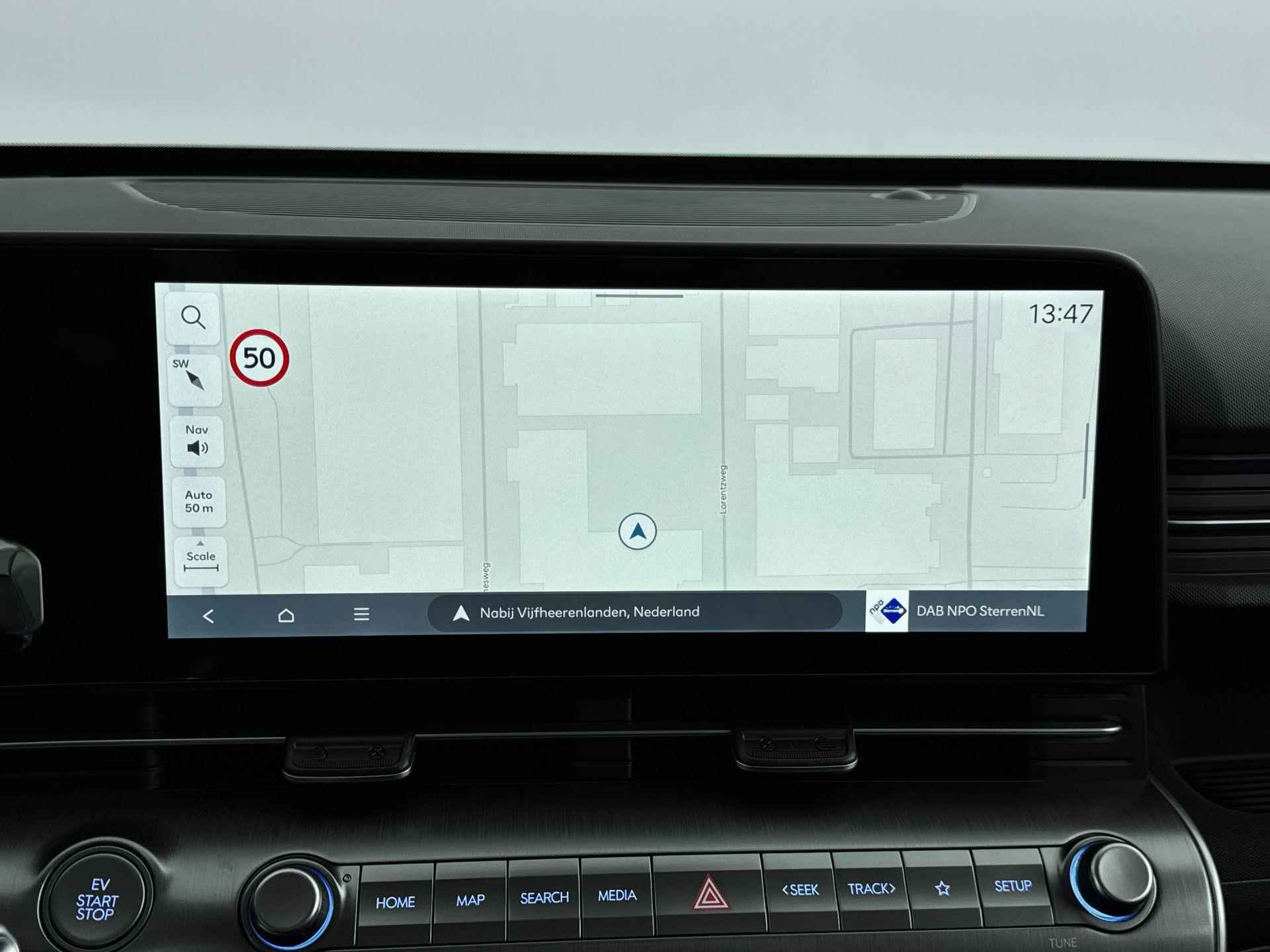 Hyundai Kona Electric Comfort 65.4 kWh | 514km Actieradius! | Bluelink app | Navigatie | Camera | Adaptive cruise control | - 13/28