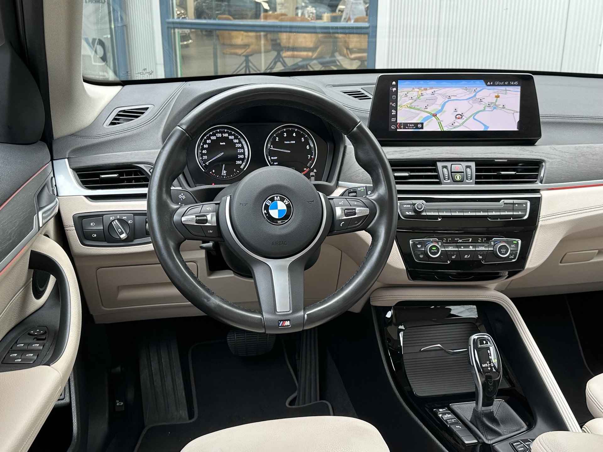 BMW X1 sDrive20i 178pk Business Edition Plus | Head-up/Leder/Sportstoel/Navi/Camera/19-inch - 16/59