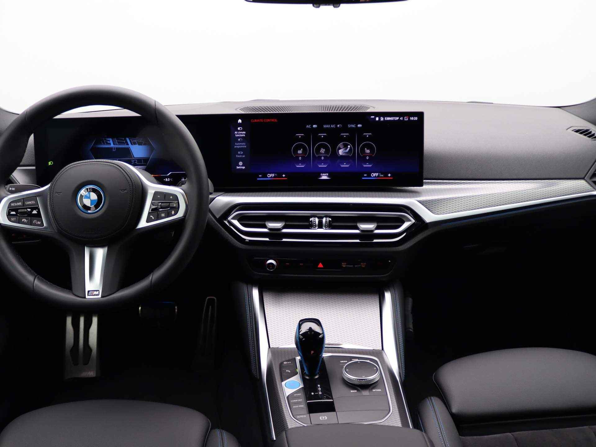 BMW i4 Gran Coupé eDrive35 70 kWh M Sportpakket / Curved Screen / Fast Charger / Park. Camera / 18" - 28/34
