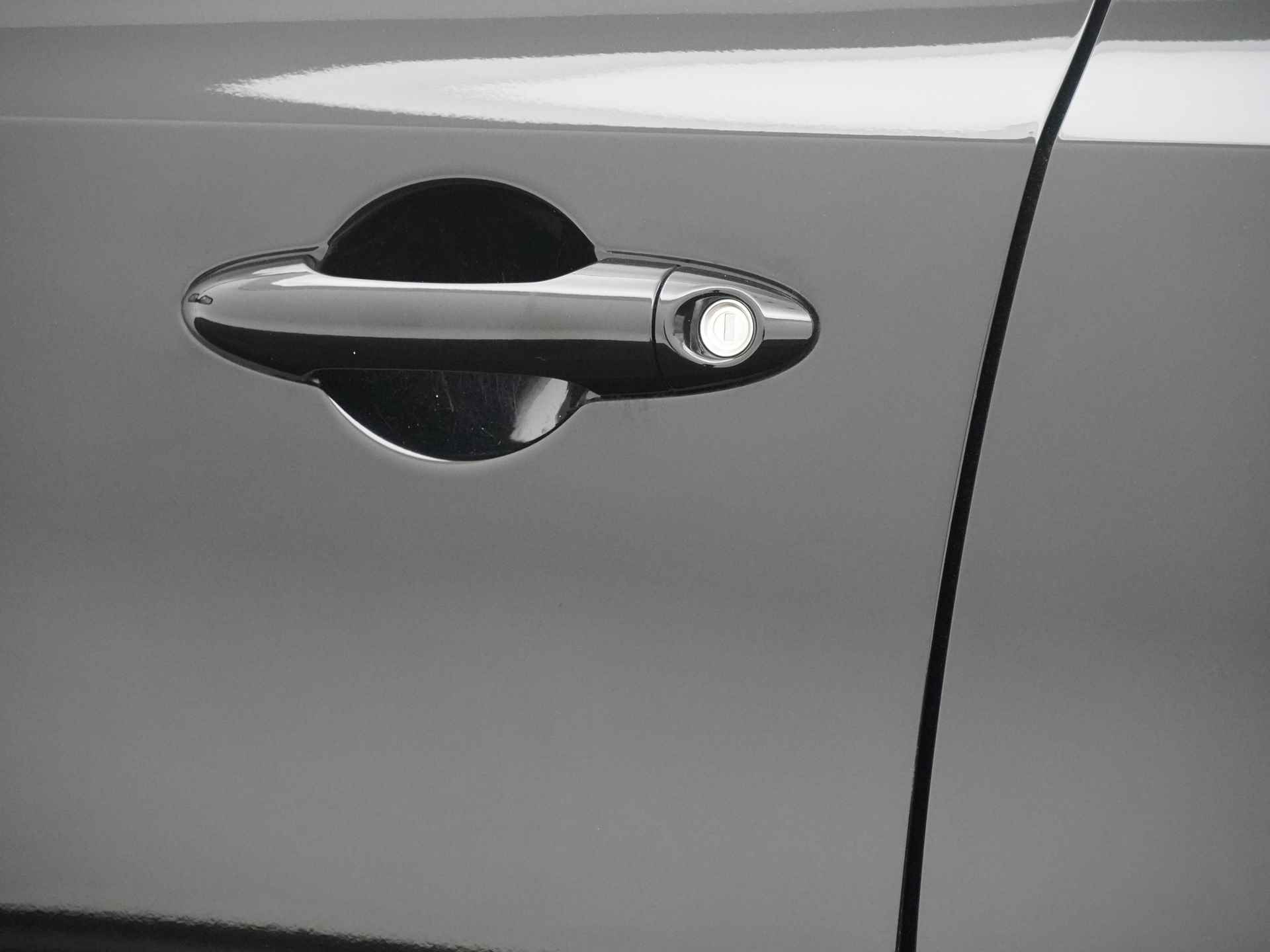 Kia Picanto 1.0 DPi DynamicLine - Achteruitrijcamera - Airco - Cruise Control - Apple Carplay/Android Auto - Fabrieksgarantie Tot 2030 - 17/50