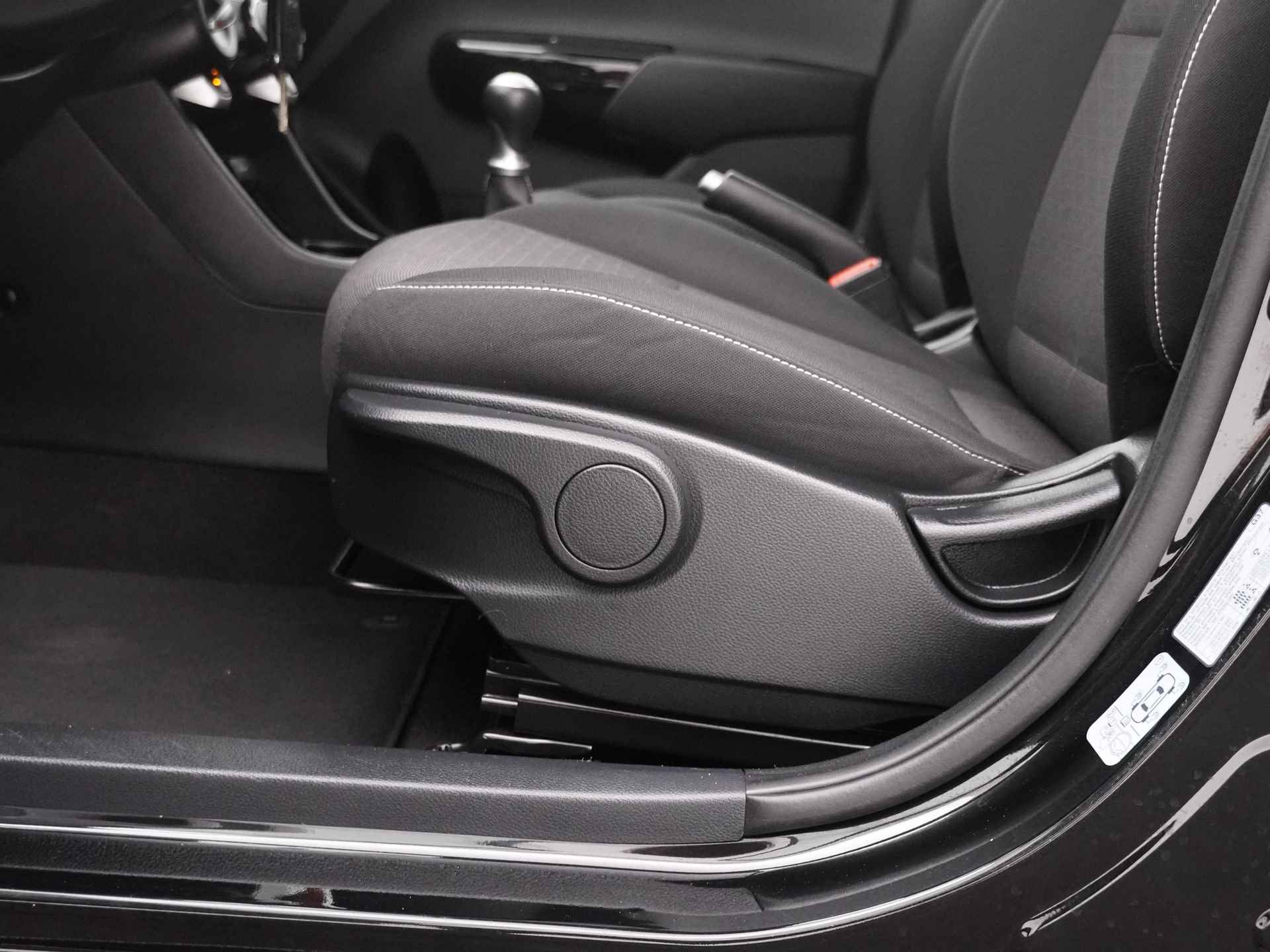 Kia Picanto 1.0 DPi DynamicLine - Achteruitrijcamera - Airco - Cruise Control - Apple Carplay/Android Auto - Fabrieksgarantie Tot 2030 - 20/50
