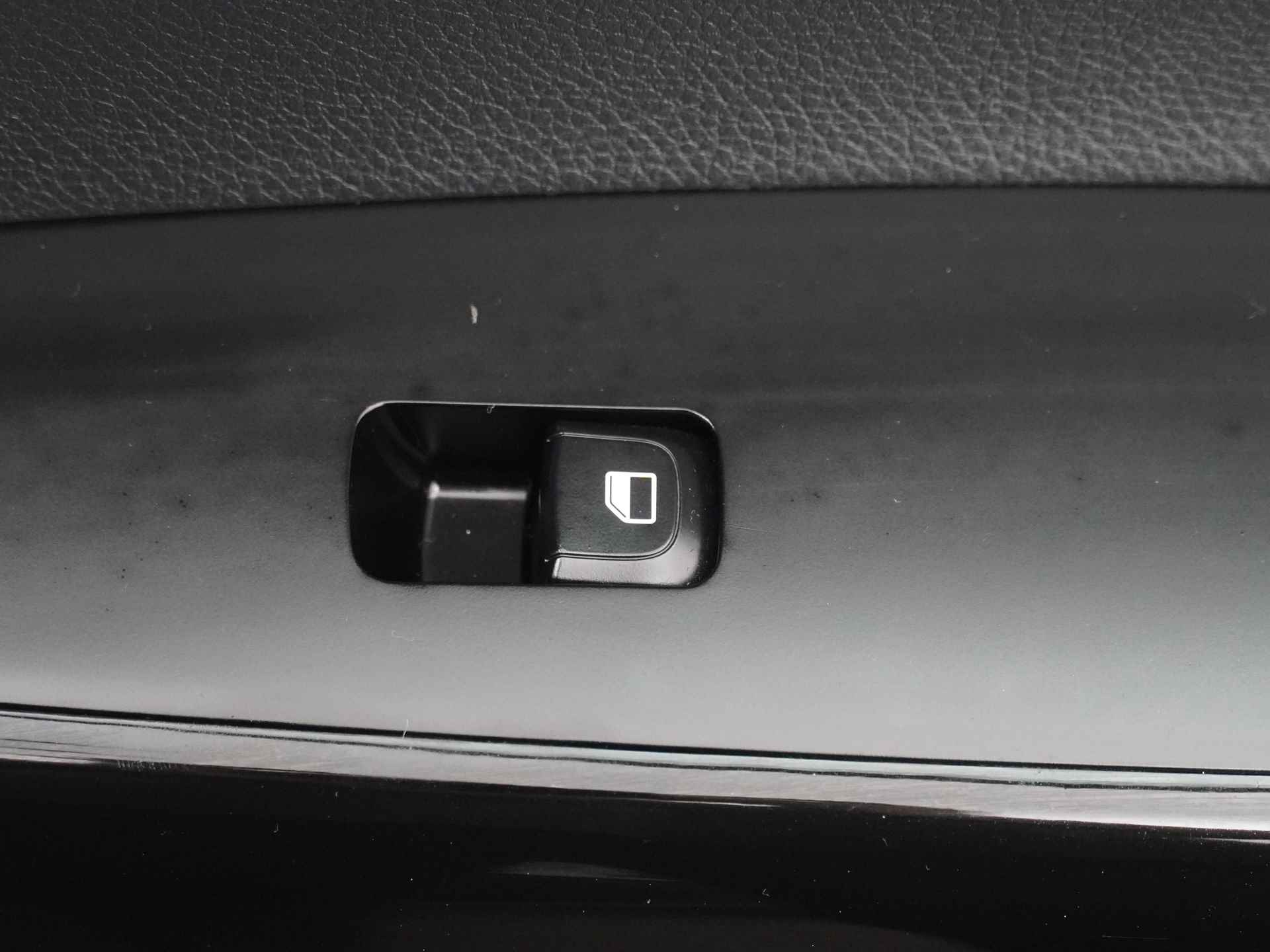 Kia Picanto 1.0 DPi DynamicLine - Achteruitrijcamera - Airco - Cruise Control - Apple Carplay/Android Auto - Fabrieksgarantie Tot 2030 - 43/50