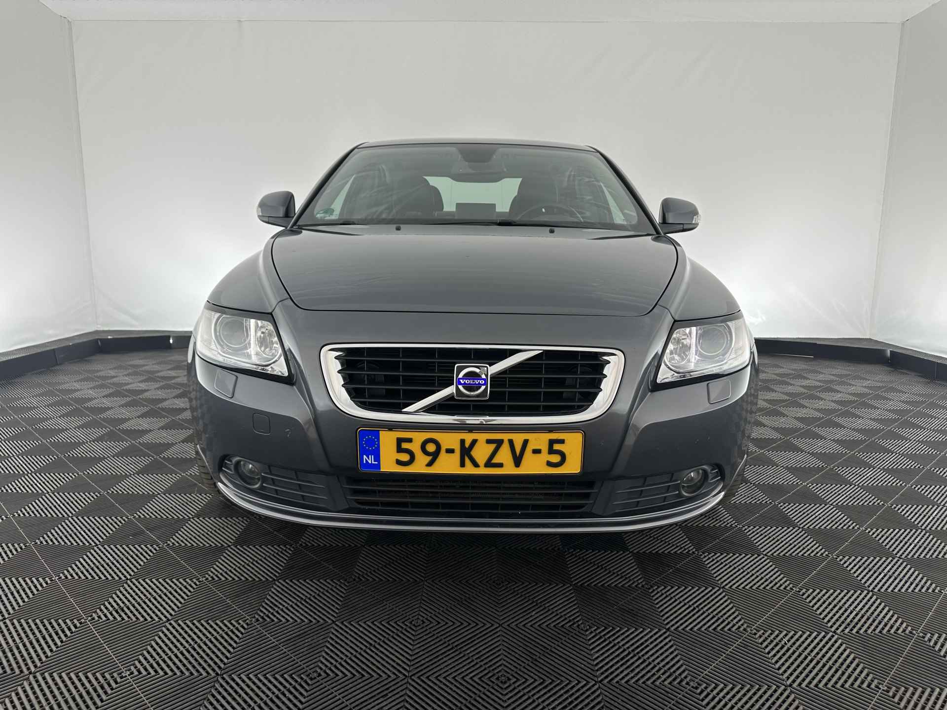 Volvo S40 2.4 D5 Momentum Business-Line-Pack *VOLLEDER | NAVI-FULLMAP | XENON | MEMORY-PACK | CRUISE | ECC | PDC | COMFORT-SEATS | 17"ALU* - 2/27