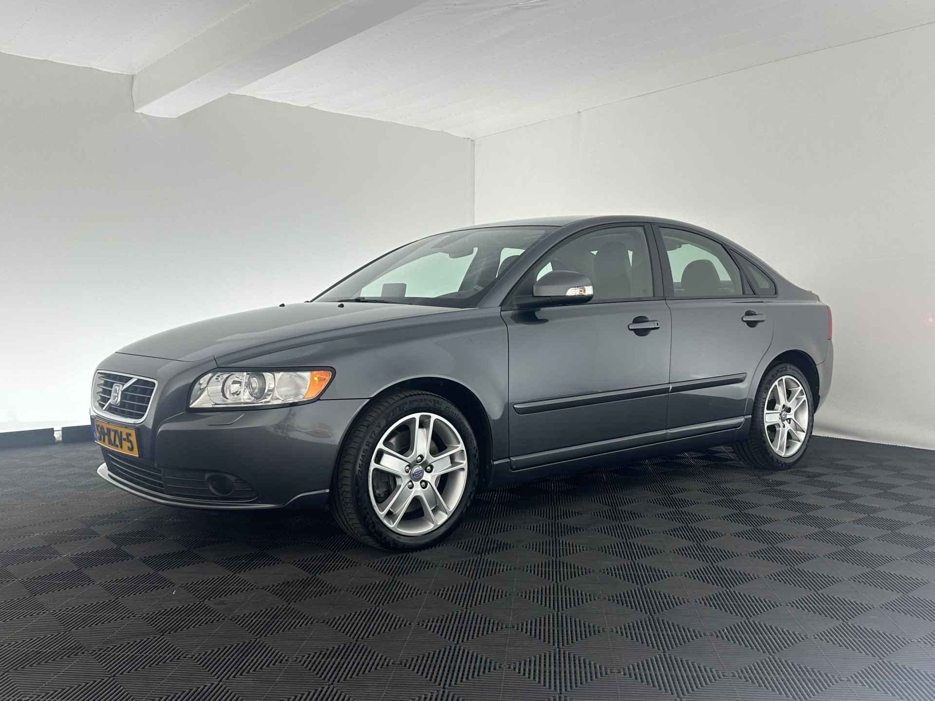 Volvo S40 2.4 D5 Momentum Business-Line-Pack *VOLLEDER | NAVI-FULLMAP | XENON | MEMORY-PACK | CRUISE | ECC | PDC | COMFORT-SEATS | 17"ALU* - 3/27