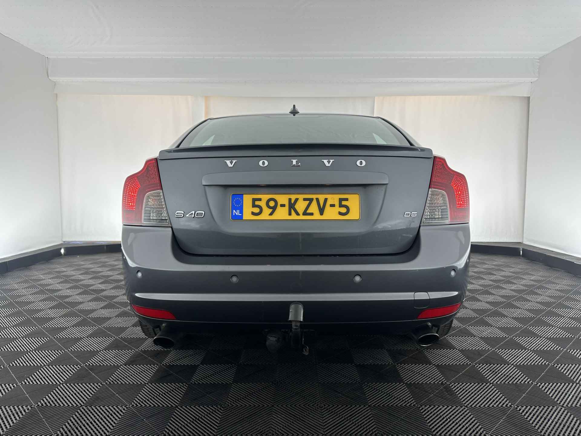 Volvo S40 2.4 D5 Momentum Business-Line-Pack *VOLLEDER | NAVI-FULLMAP | XENON | MEMORY-PACK | CRUISE | ECC | PDC | COMFORT-SEATS | 17"ALU* - 5/27