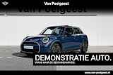 MINI 5-deurs Cooper C Favoured | Pakket M | Dak en spiegelkappen in Jetblack