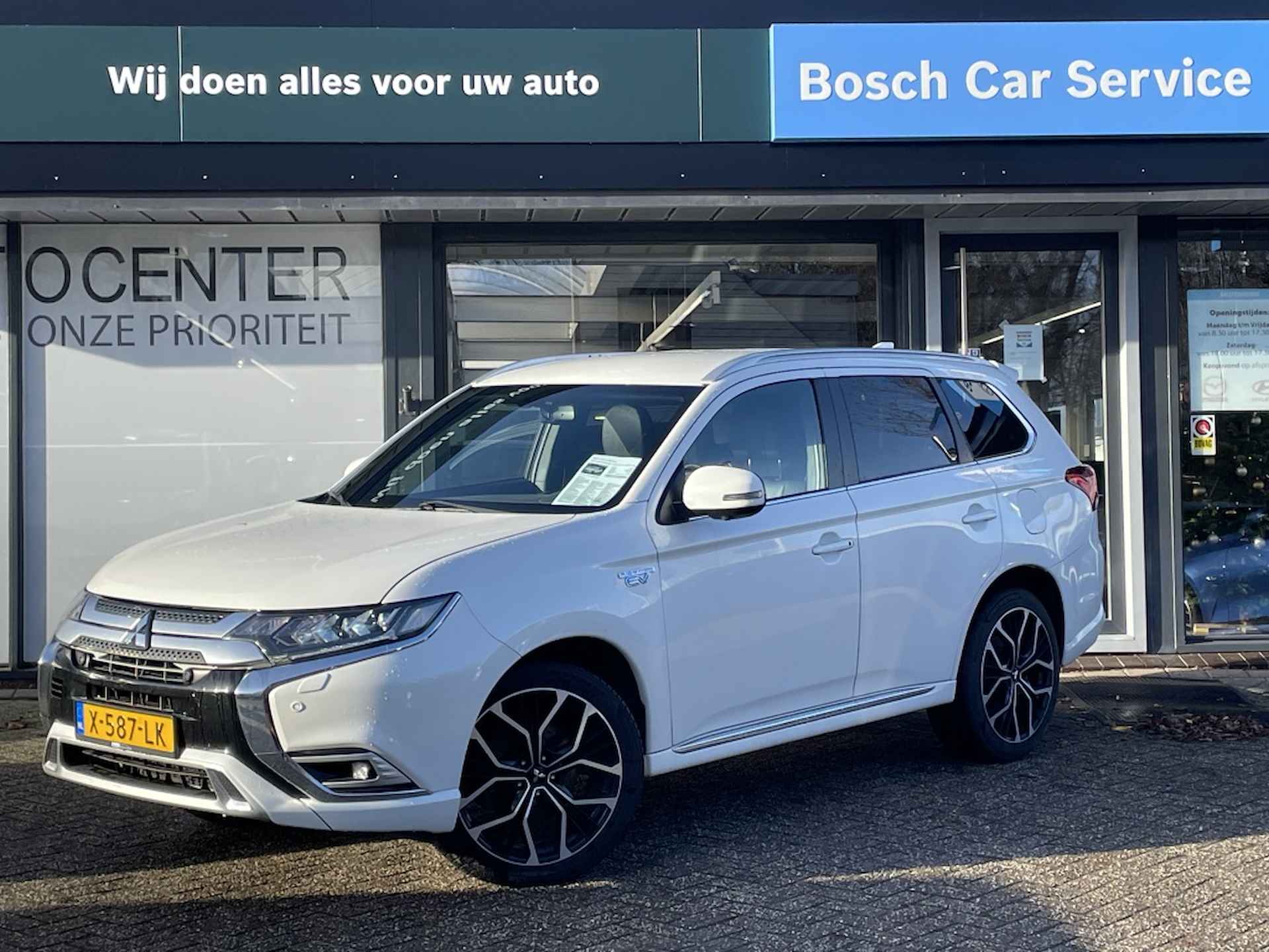 Mitsubishi Outlander  Outlander 2.4 PHEV Plug-in Hybrid Plus Spirit 4 WD | 360 Camera - 1/31