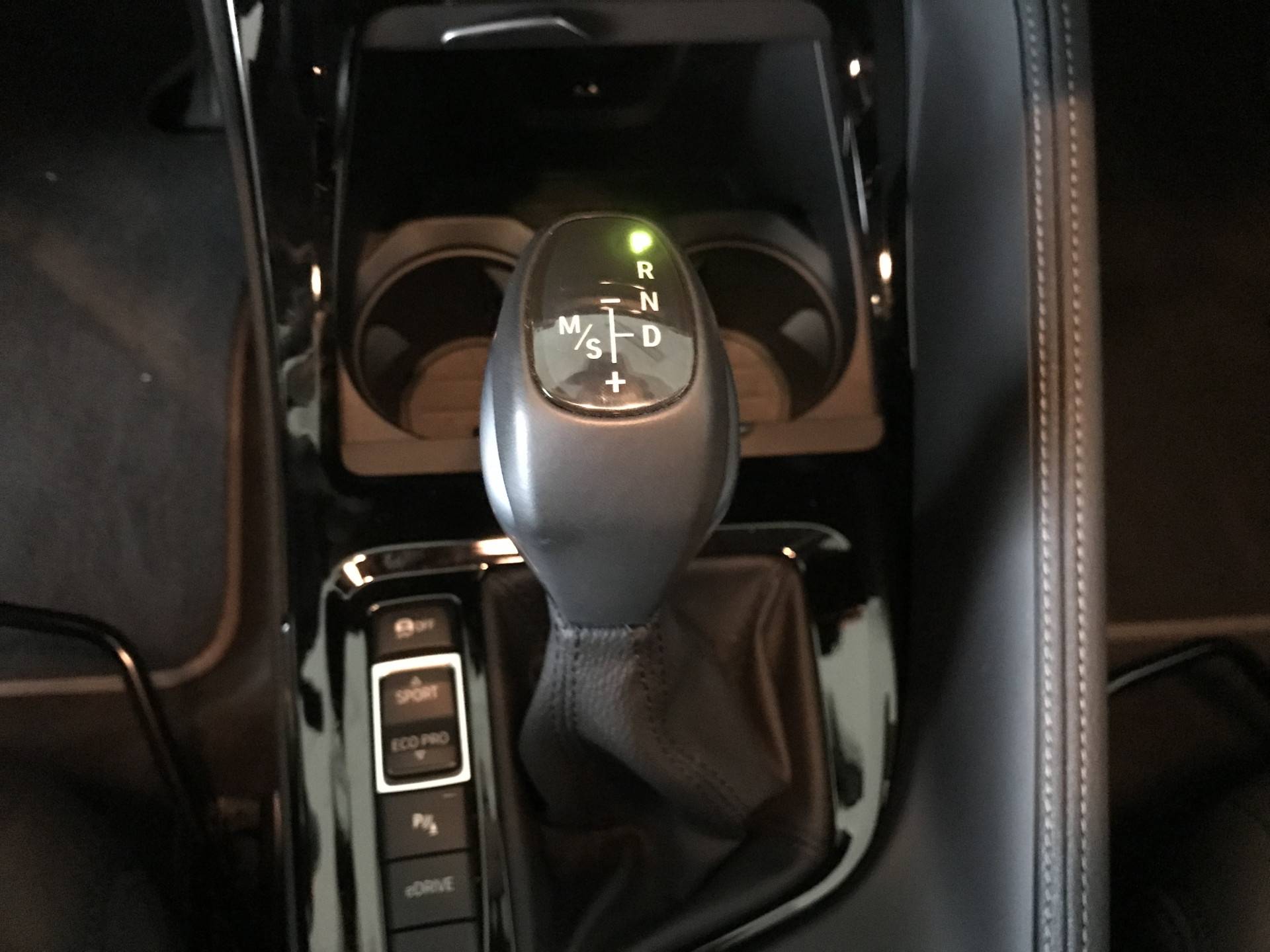 BMW X2 xDrive25e Executive | Automaat | Navigatie | Climate control | Bluetooth | Max 220 pk | - 17/36