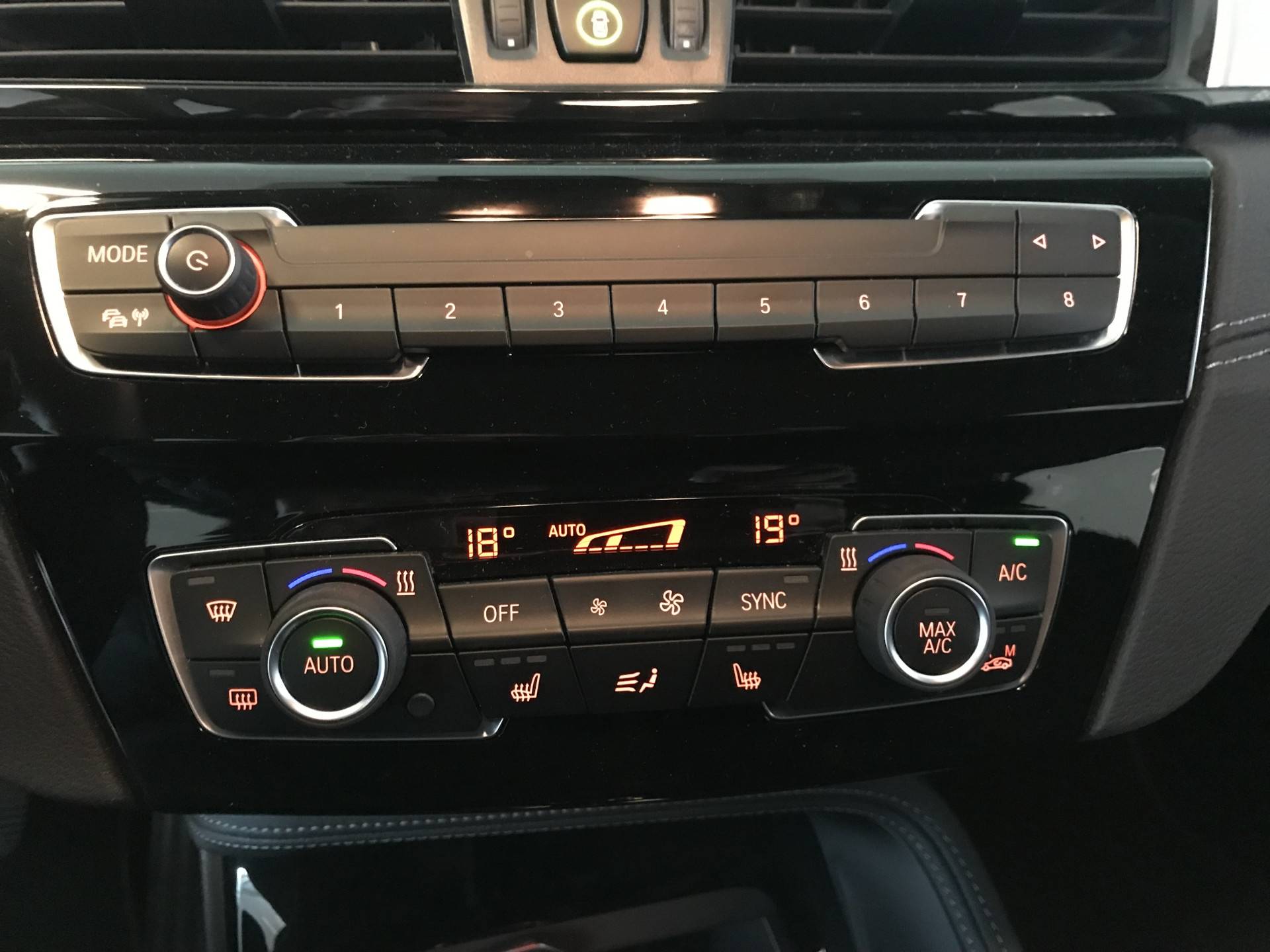 BMW X2 xDrive25e Executive | Automaat | Navigatie | Climate control | Bluetooth | Max 220 pk | - 18/36