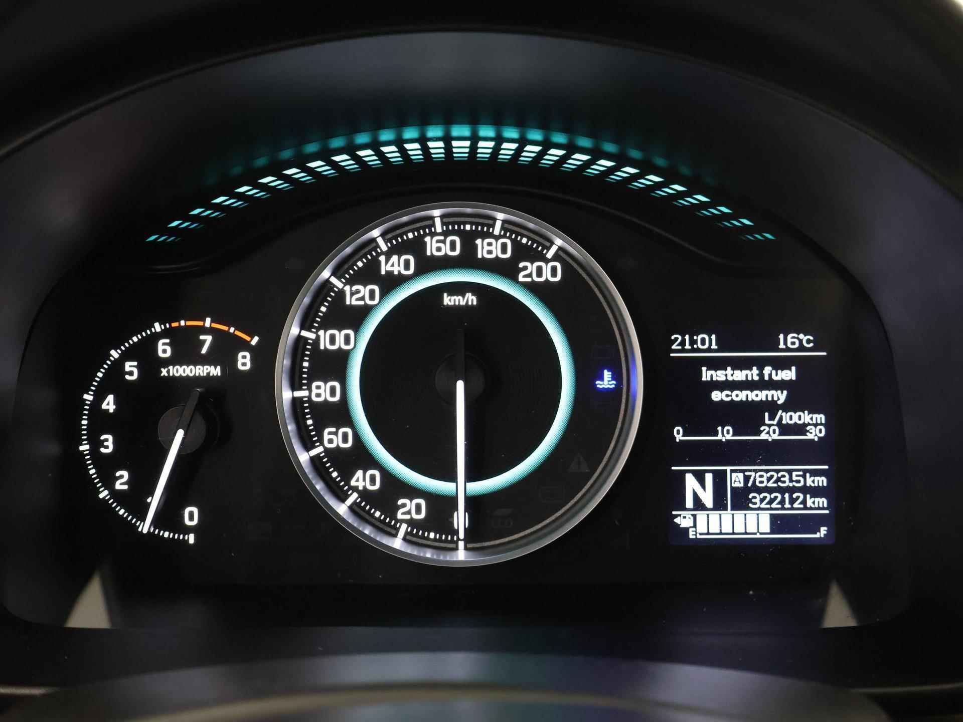 Suzuki Ignis 1.2 Stijl | Navigatie | Stoelverwarming | Parkeercamera | Climate Control | - 13/35