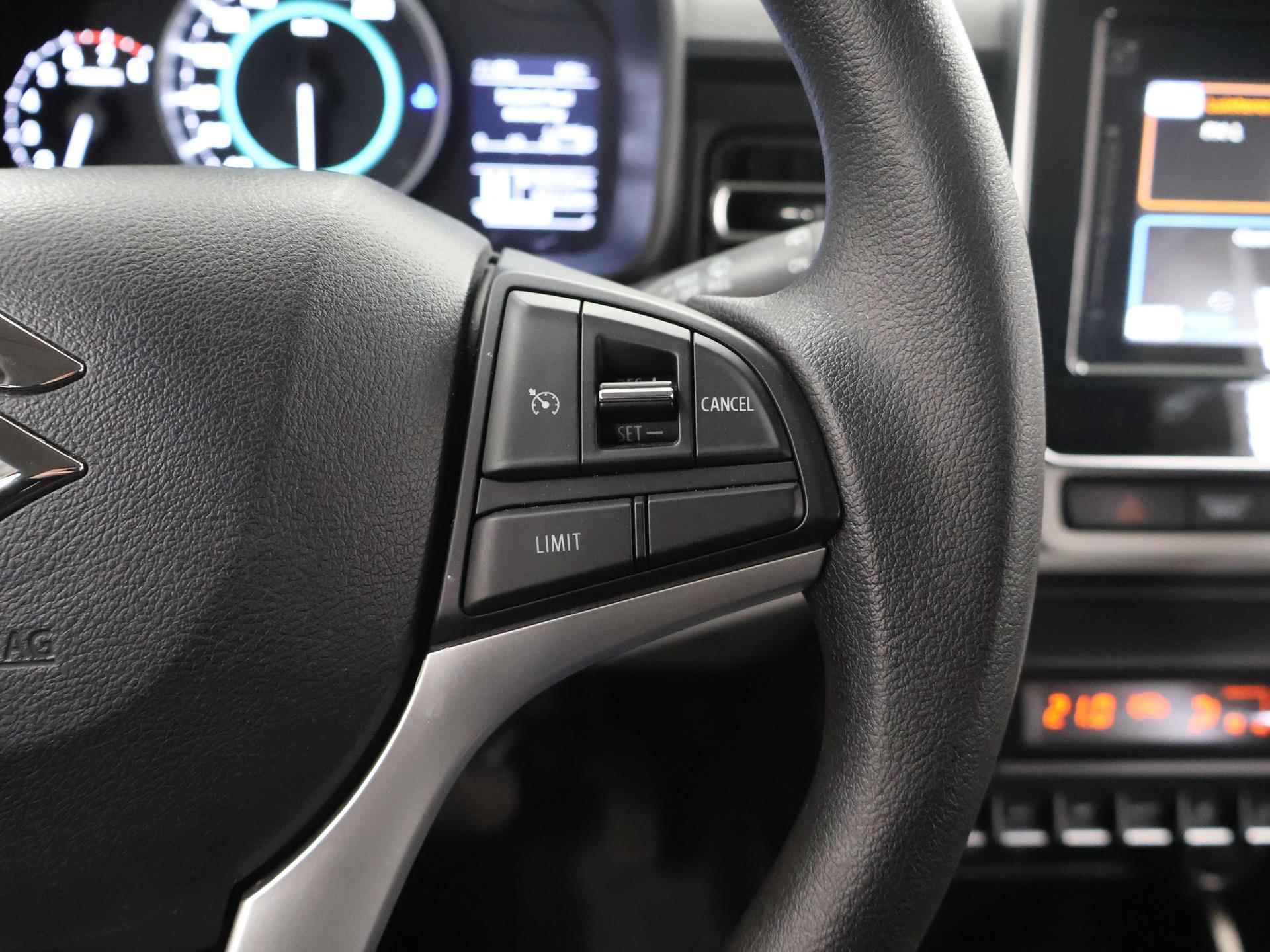 Suzuki Ignis 1.2 Stijl | Navigatie | Stoelverwarming | Parkeercamera | Climate Control | - 26/35
