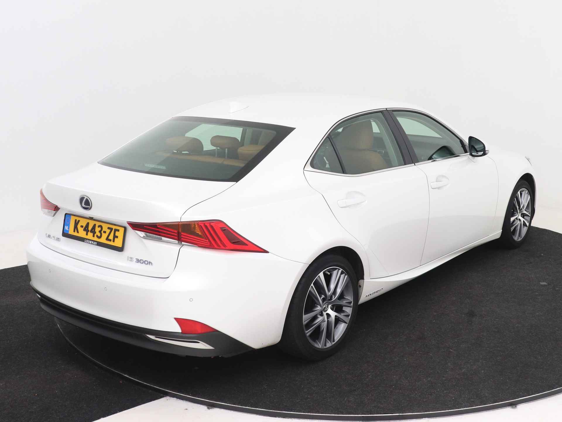 Lexus IS 300h Hybrid Business Line Pro | Leer | Stoelverwarming | Premium Navigatie | Safety System+ | - 15/45