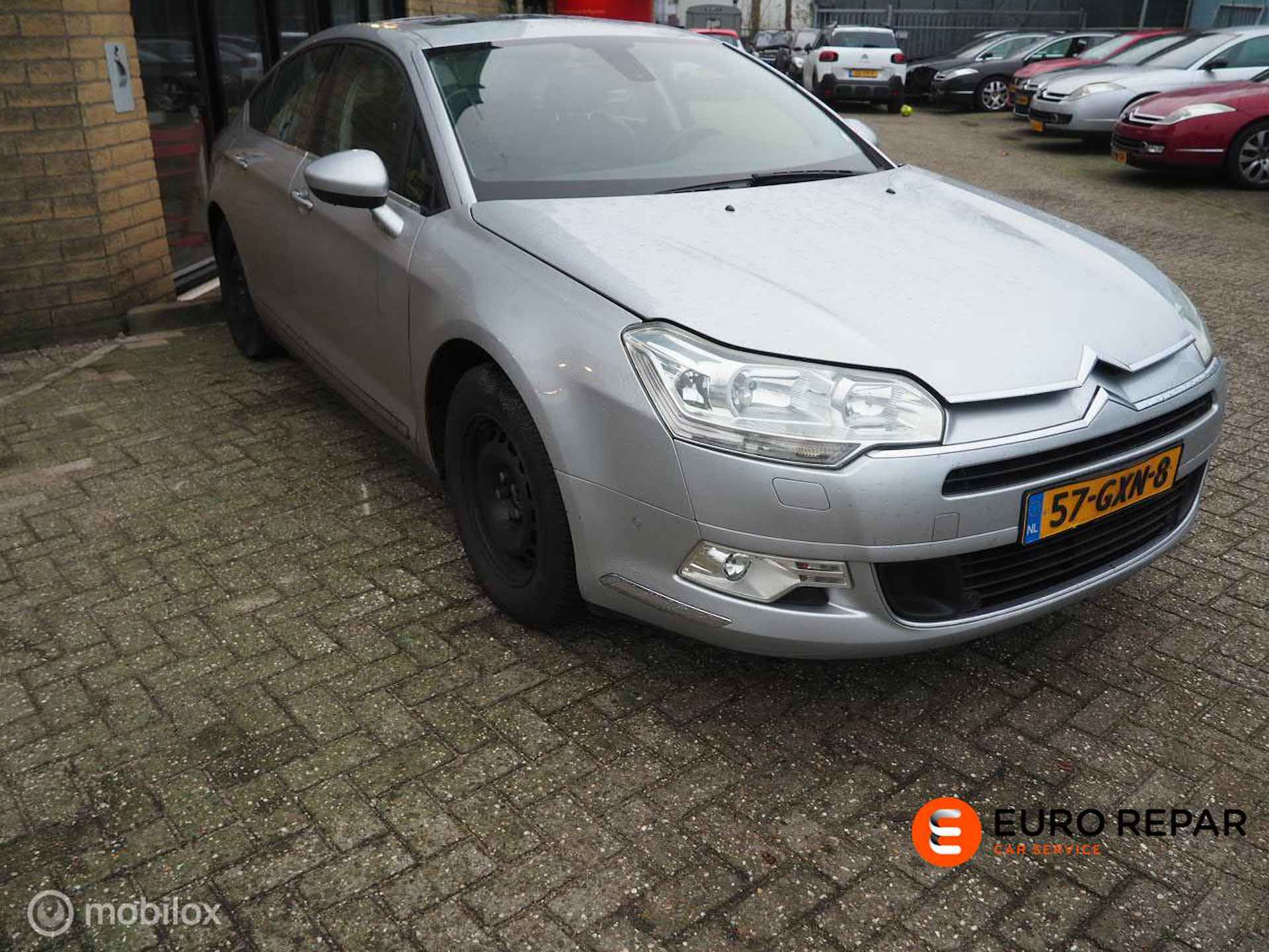 Citroen C5 2.0 16V Exclusive - 2/39