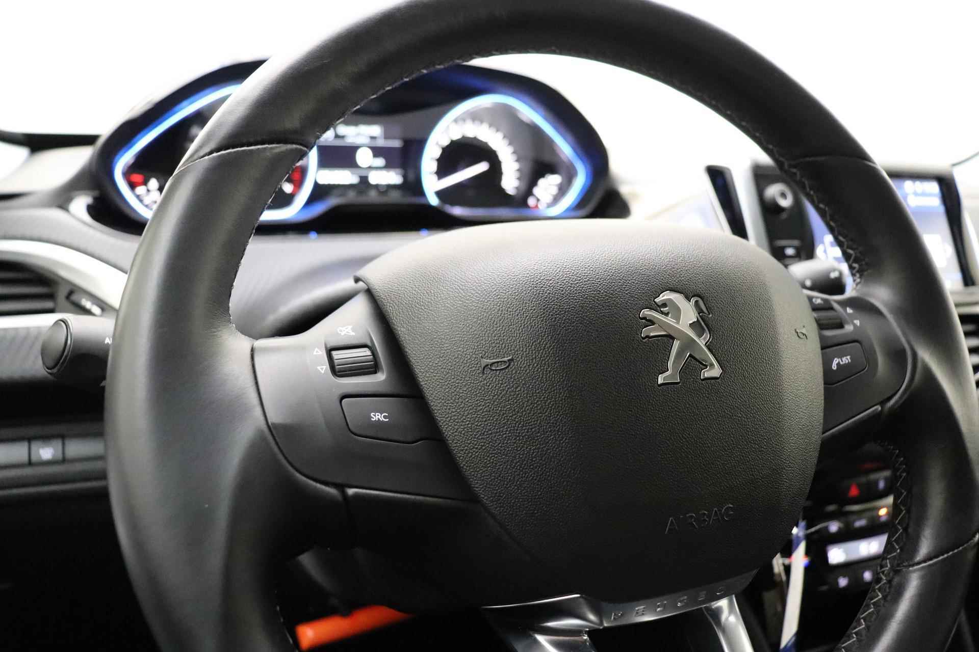 Peugeot 2008 1.2 PureTech Allure 110 PK | Handgeschakeld | Licht metalen velgen | Camera | Cruise Control | Navigatie | Climate Control | 1e eigenaar | Dealer onderhouden - 27/30