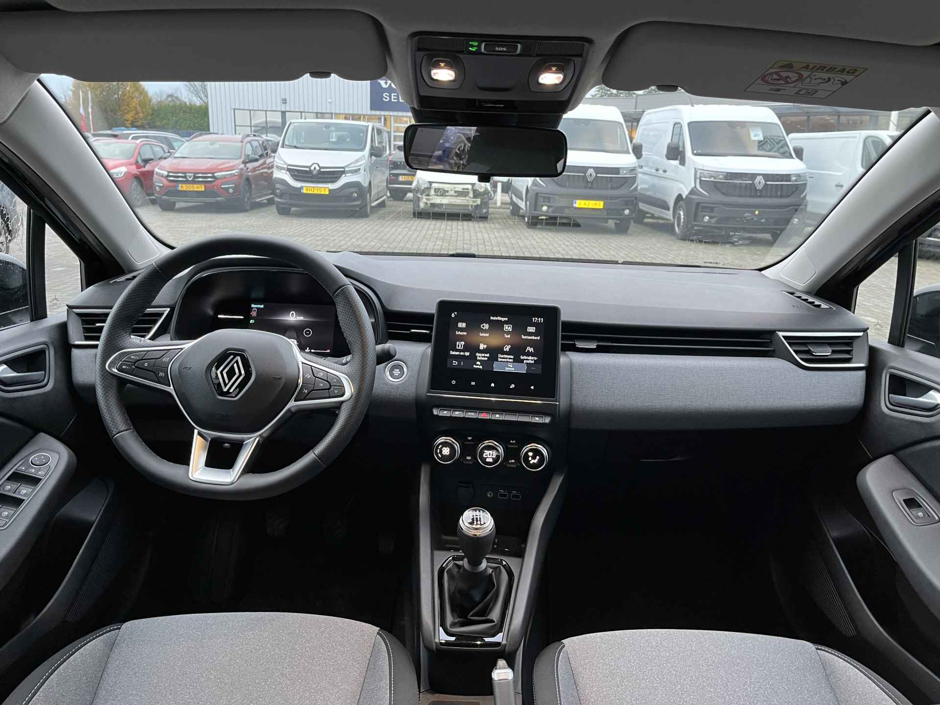 Renault Clio 1.0 TCe 90 GPF Evolution | Keyless | Apple CarPlay | Climate Control | Parkeerhulp | Pack Winter - 10/28