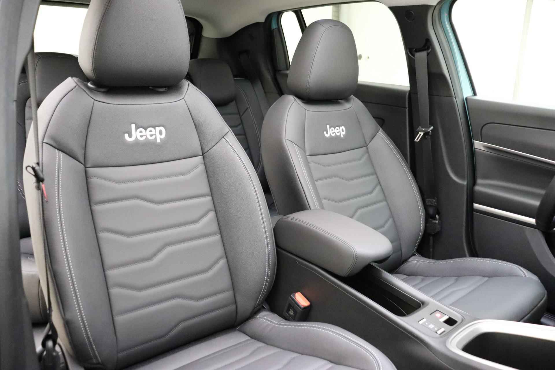 Jeep Avenger 1.2 e-Hybrid Summit | Full option! | Panoramadak | JBL audio | Lederen bekleding | Stoelverwarming | 18'' LMV | Adaptieve cruise control | Dodehoek assistent - 11/43